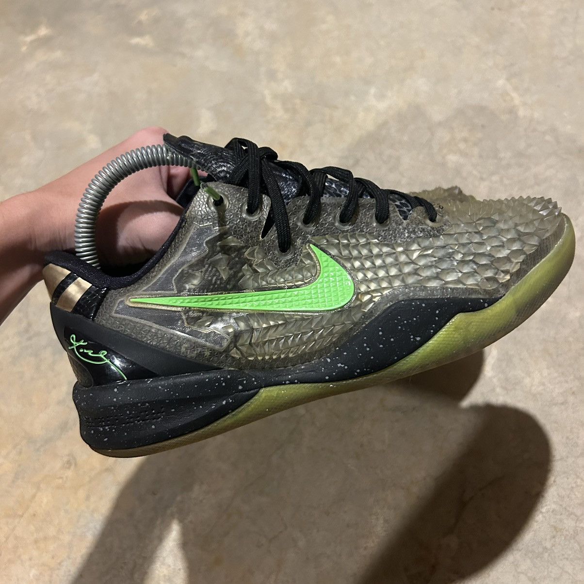 Nike Nike Kobe 8 SS Christmas 2013 US 6 Size US 6 / EU 39 - 6 Thumbnail