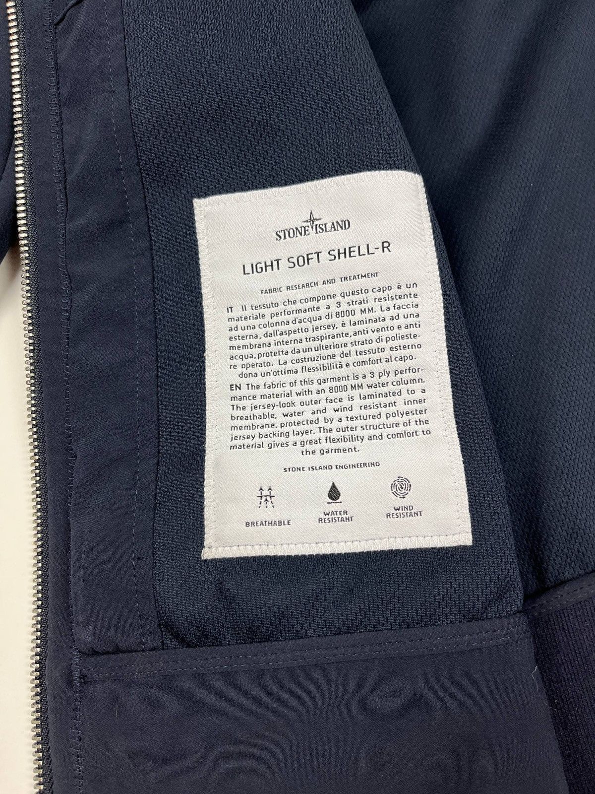 Stone Island Stone Island Light Soft Shell R Jacket Navy Hooded Zip Size US M / EU 48-50 / 2 - 10 Thumbnail