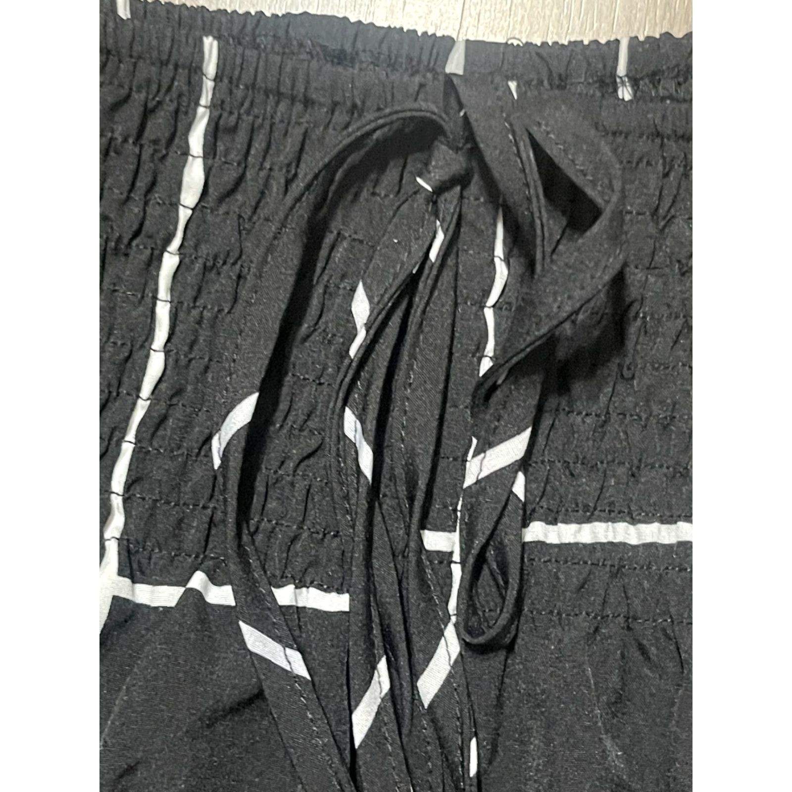 Vintage LISHLY Pants, Women’s 2XL, Black White, Wide Leg, Drawstring, Casual, Ankle, Regular, Inseam 26 in, Check Pattern, 2XL Womens, Fall Spring Summer Size 40" / US 18 - 3 Thumbnail