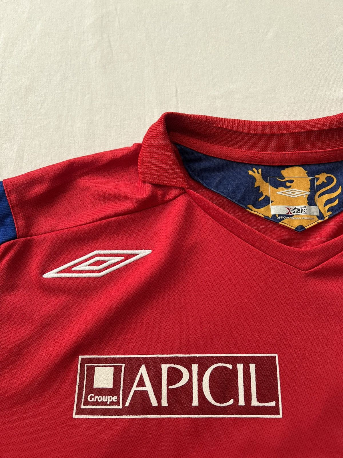 Umbro Olympique Lyonnais #4 Patrick Muller Umbro 2005 2006 Jersey Size US XL / EU 56 / 4 - 14 Thumbnail