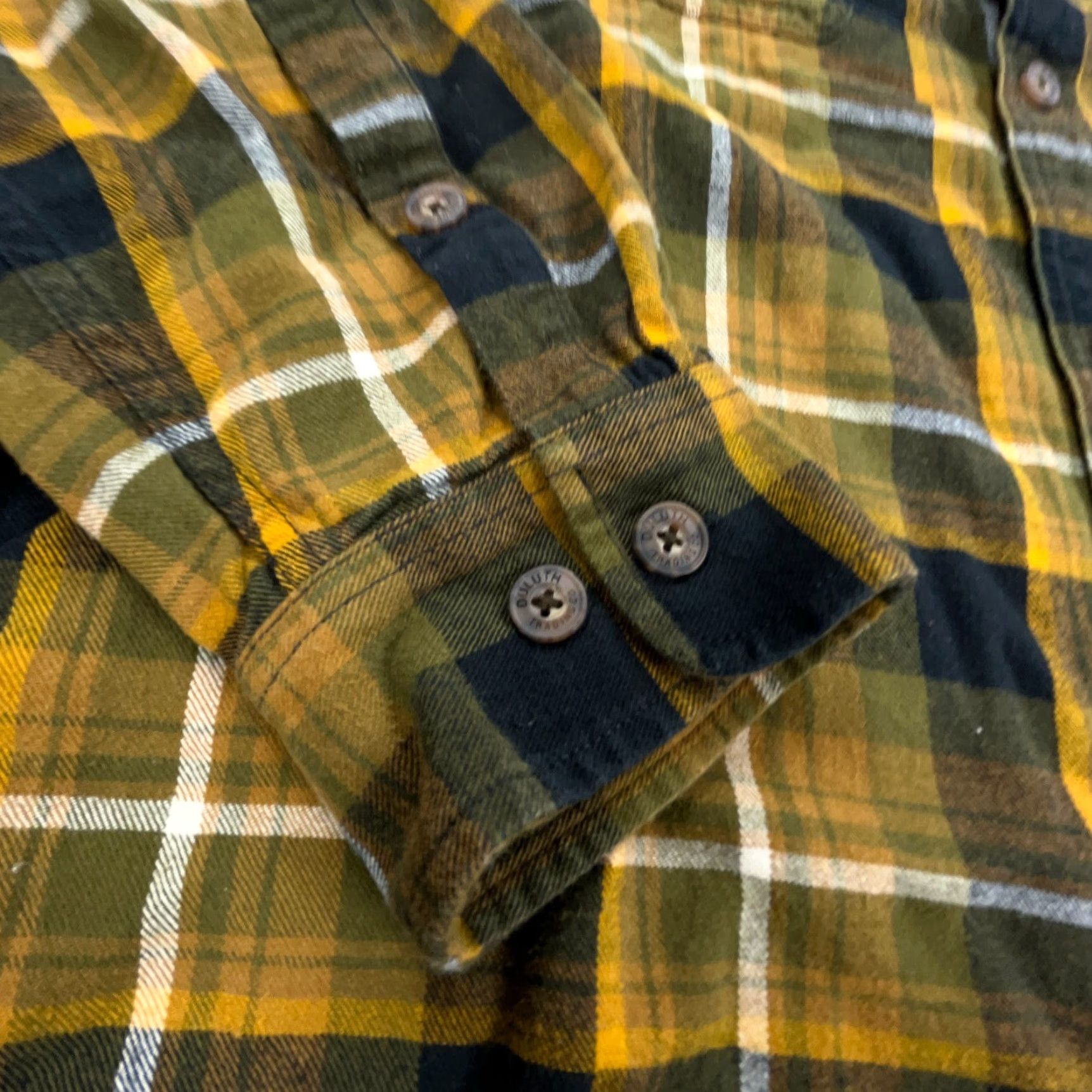 Vintage Duluth Trading Shirt Men Large Yellow Plaid Flannel Button-Up Relaxed Fit Western Cowboy Mens Size US L / EU 52-54 / 3 - 6 Thumbnail