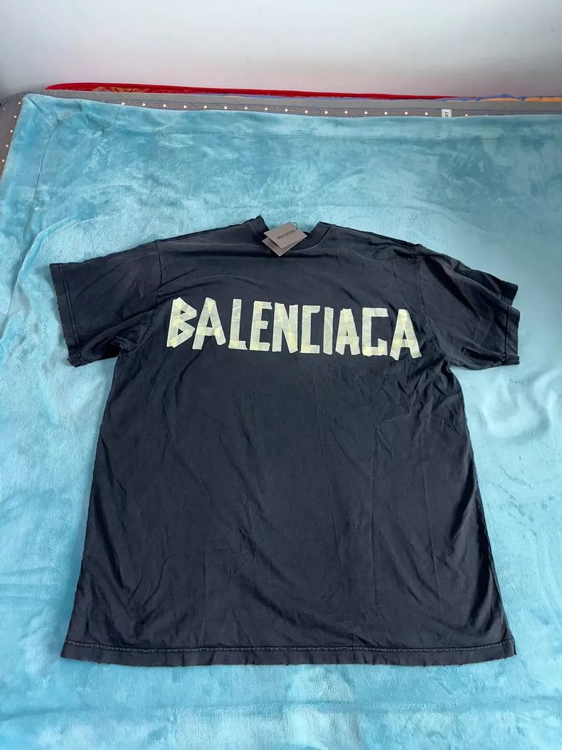 Balenciaga Balenciaga Tape letter LOGO printed round neck short sleev Size US L / EU 52-54 / 3 - 2 Thumbnail