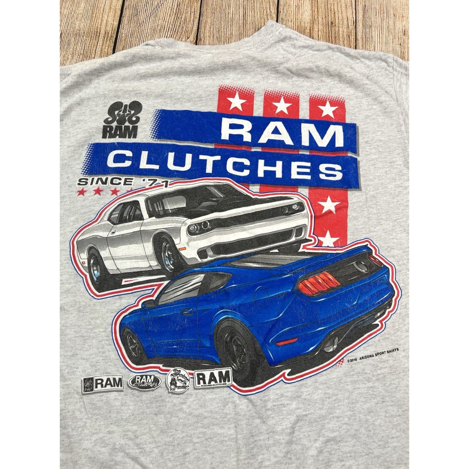 Vintage VINTAGE Ram T Shirt Cars Gray Large Mens Ram Clutches Graphic Print 90s? Size US L / EU 52-54 / 3 - 6 Thumbnail
