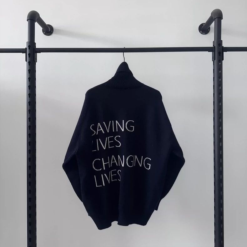 Balenciaga FW18 Show WFP World Food Programme Co-branded Tu