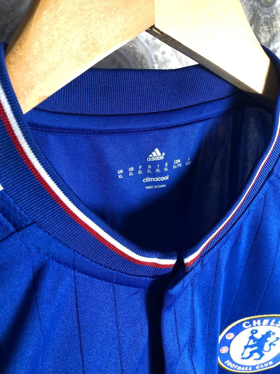 Adidas VINTAGE ADIDAS FC CHELSEA LONDON ENGLAND SOCCER JERSEY RETRO Size US XL / EU 56 / 4 - 4 Thumbnail