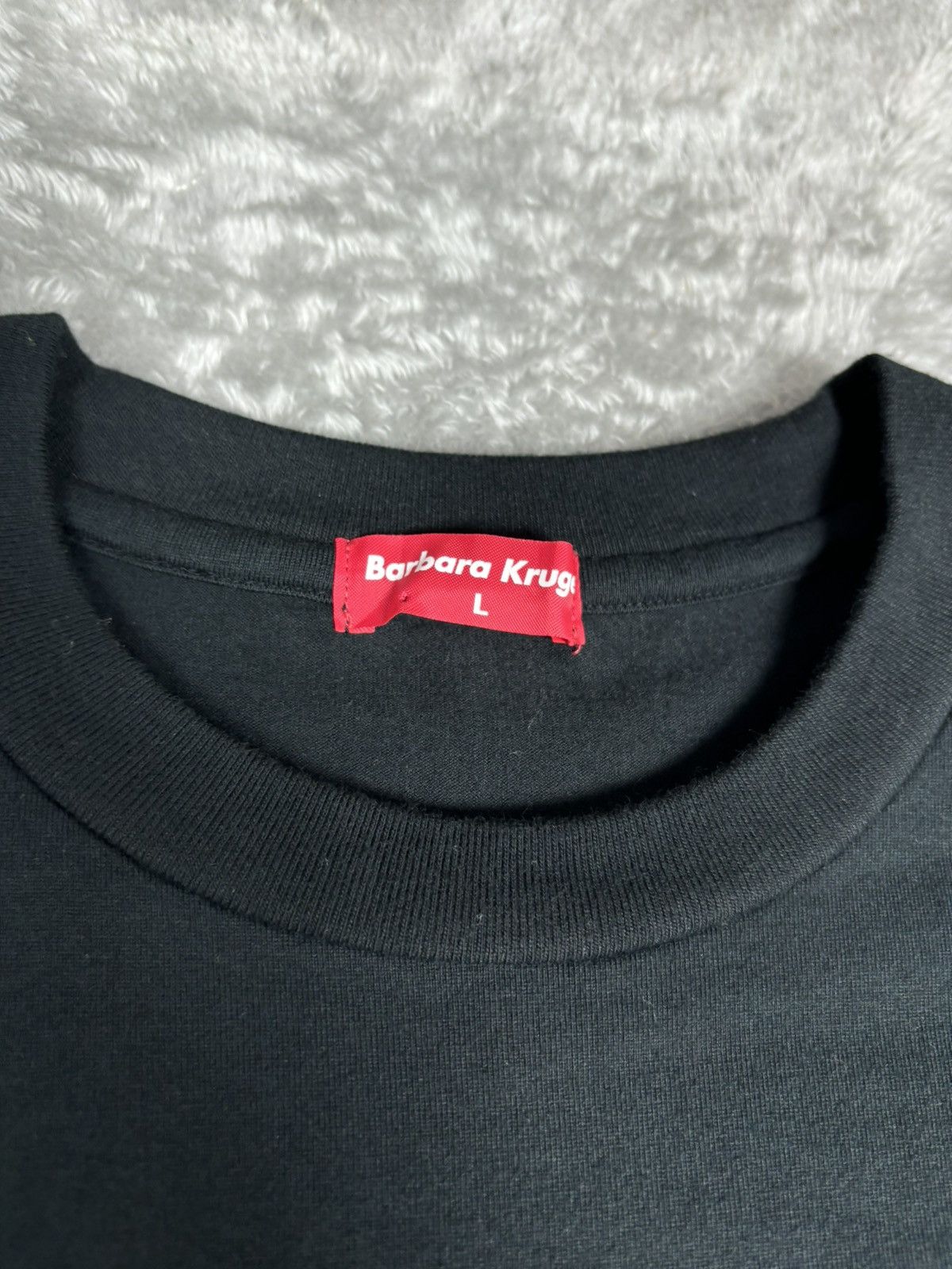 Barbara Kruger Vintage Barbara Kruger Size US L / EU 52-54 / 3 - 3 Thumbnail