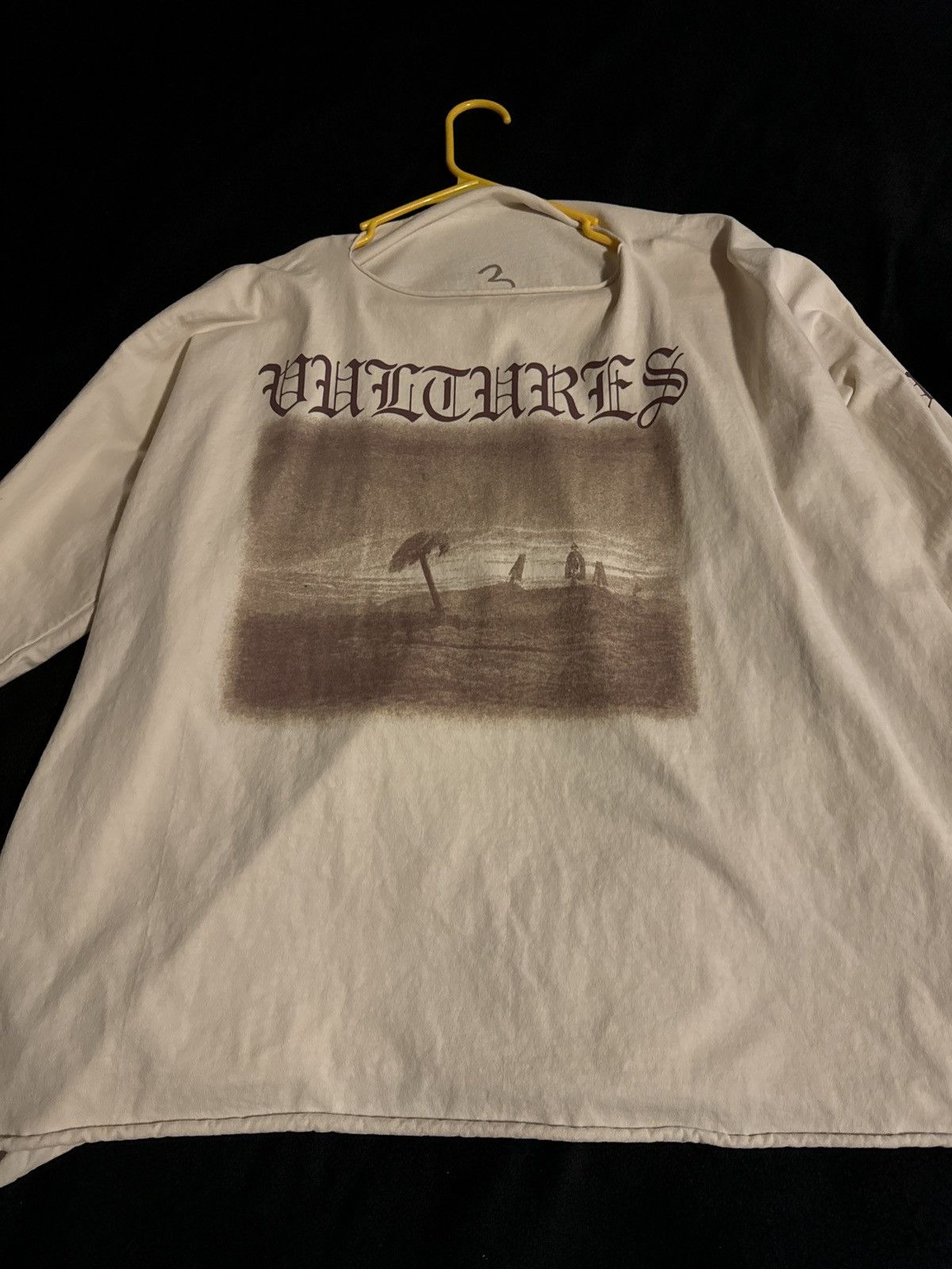 Kanye West Vultures 3 Long sleeve Size US XL / EU 56 / 4 - 3 Thumbnail