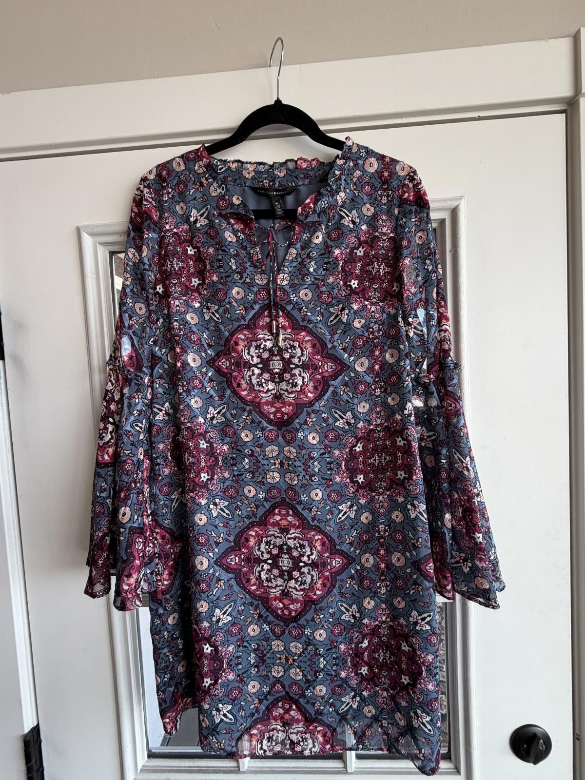 Other WHBM Boho Floral Bell Sleeve Dress Blue Rose M Size Size M / US 6-8 / IT 42-44 - 9 Thumbnail