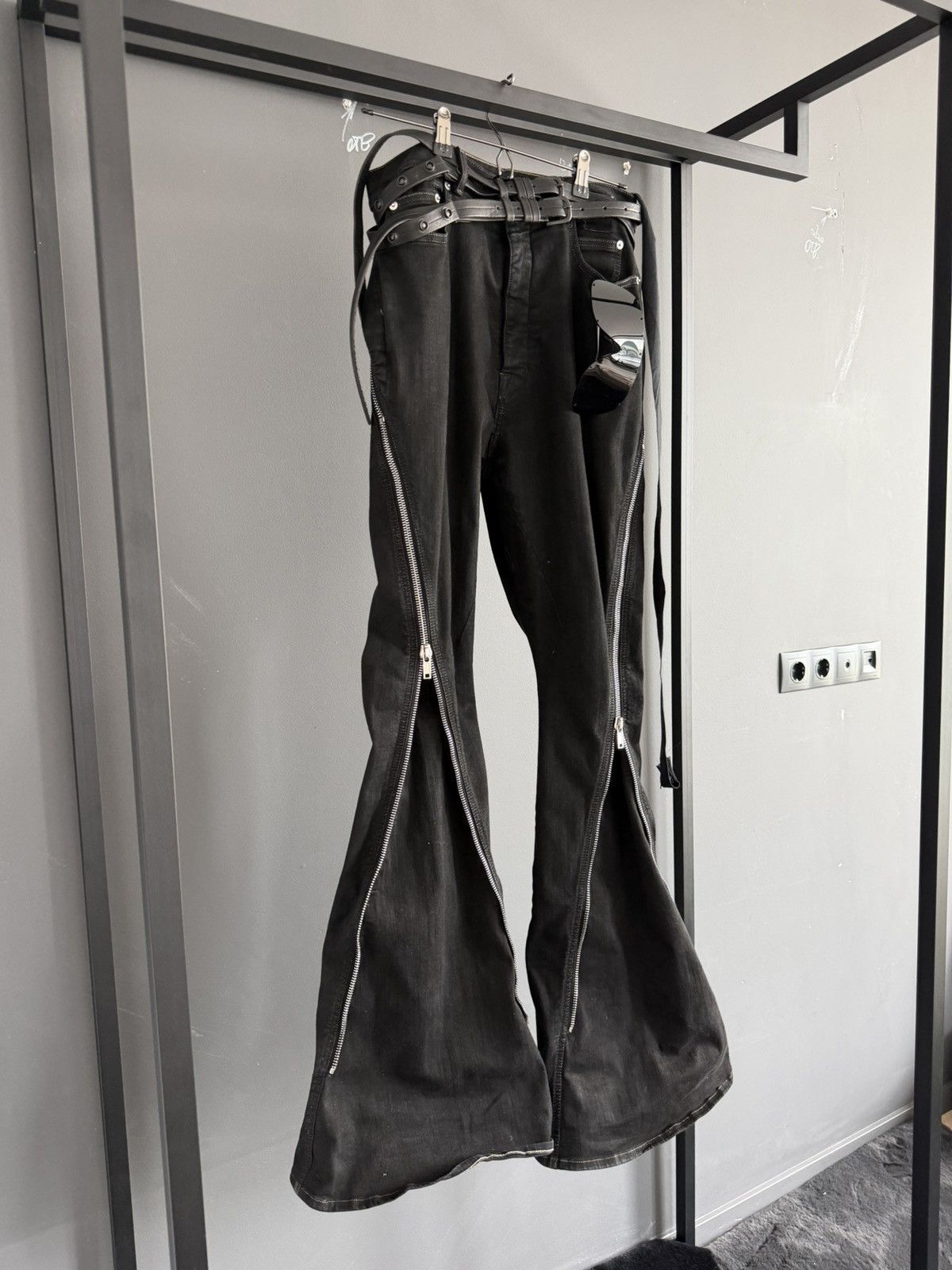 Rick Owens Drkshdw Rick Owens Bolan Banana Size US 31 - 1 Thumbnail