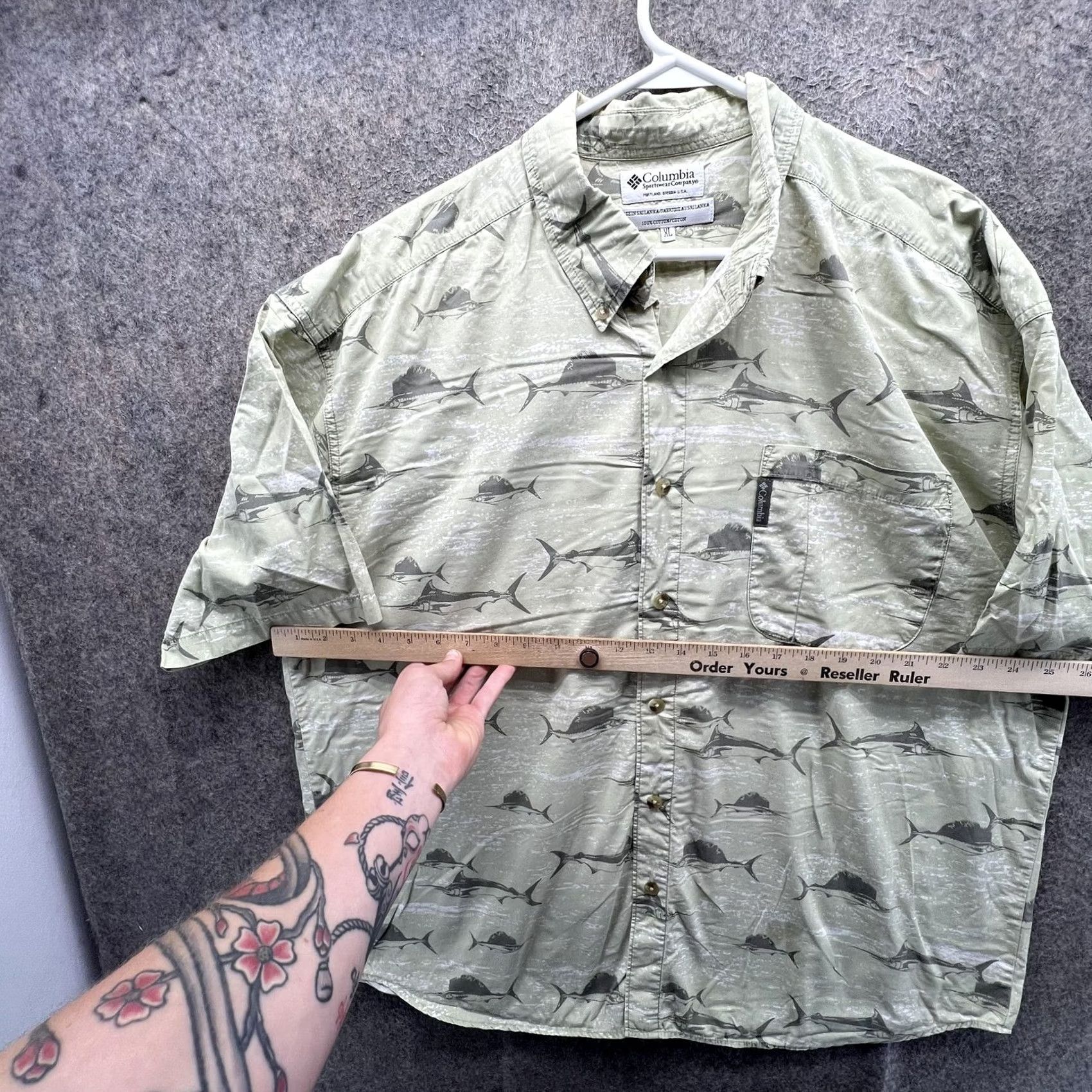 Vintage Columbia Shirt Mens XL Green Cotton Short Sleeve Button Front Casual Fish Print Size US XL / EU 56 / 4 - 4 Thumbnail