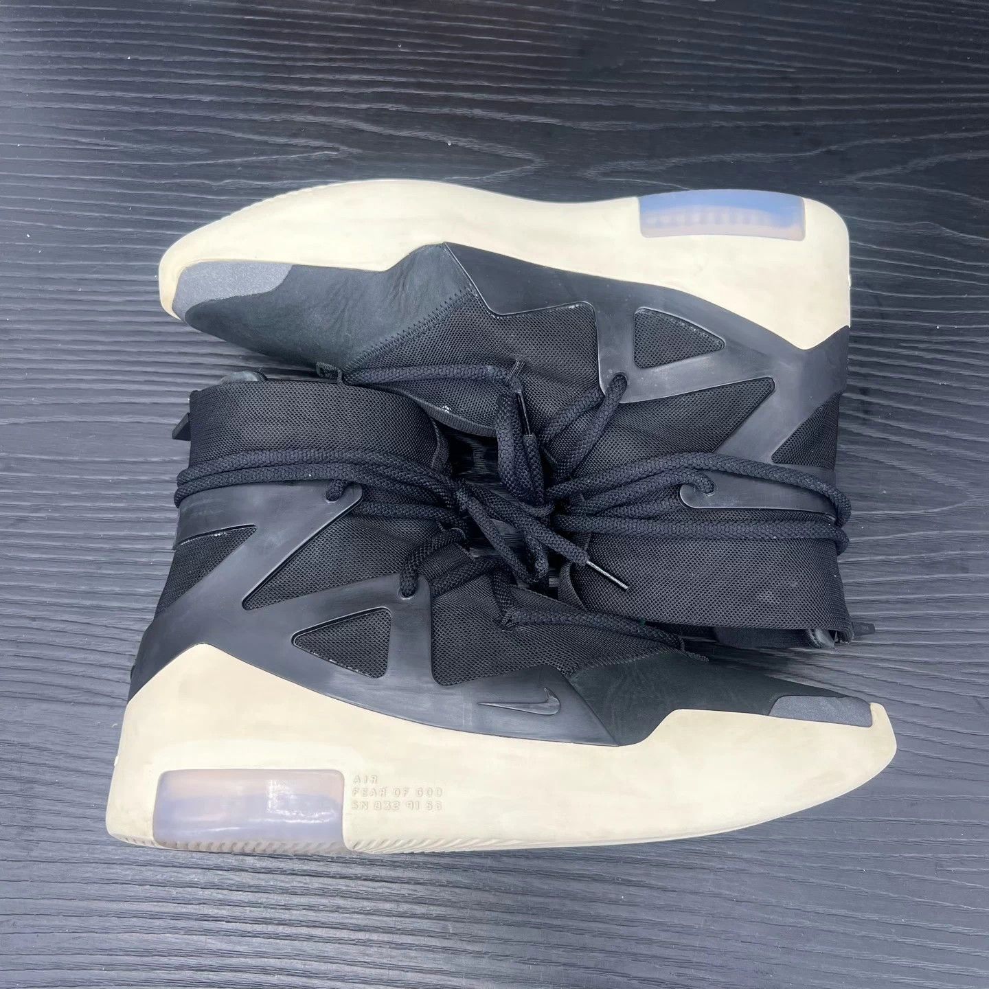 Nike fog black white size 43 near new Size US 10 / EU 43 - 2 Thumbnail