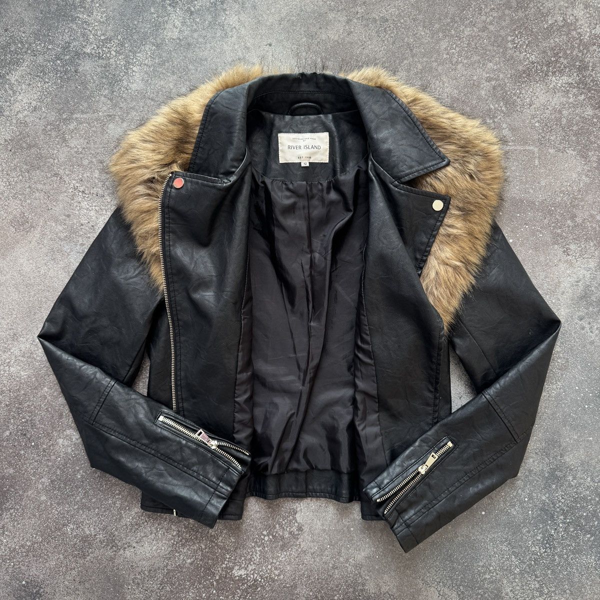River Island River Island Vintage Y2K Faux Fur Leather Biker Jacket Size M / US 6-8 / IT 42-44 - 11 Thumbnail