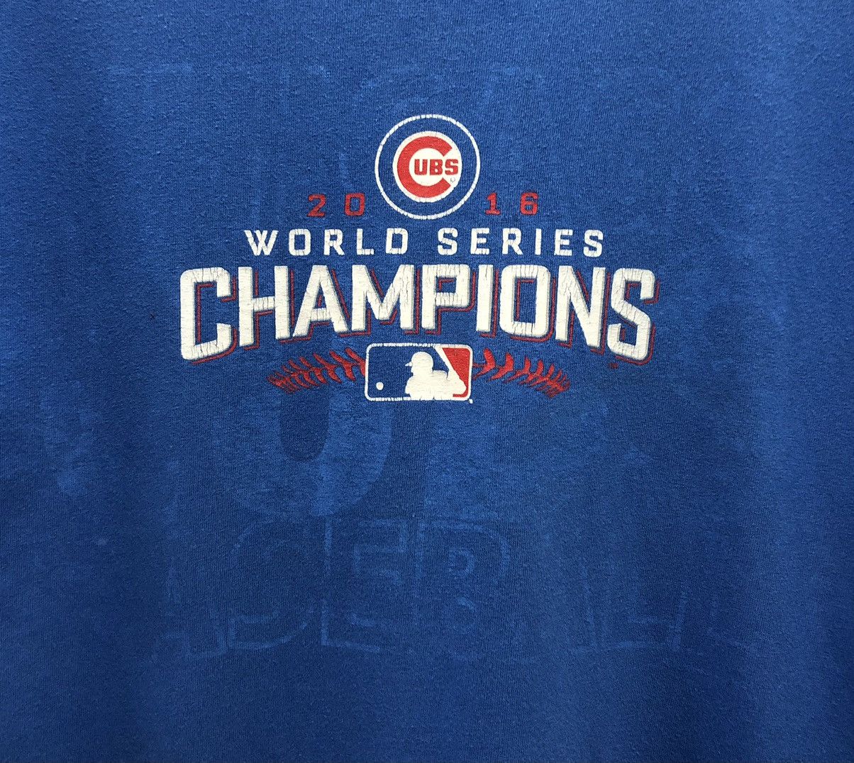 Vintage Vintage Cubs 2016 World Series Champions Long Sleeve T-Shirt Size US L / EU 52-54 / 3 - 3 Thumbnail