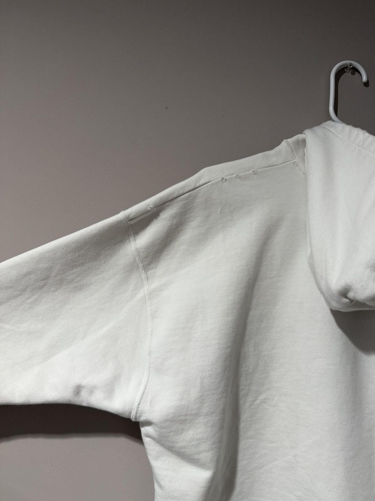 Balenciaga Balenciaga Hoodie White (Fits S-M) Size US M / EU 48-50 / 2 - 8 Thumbnail