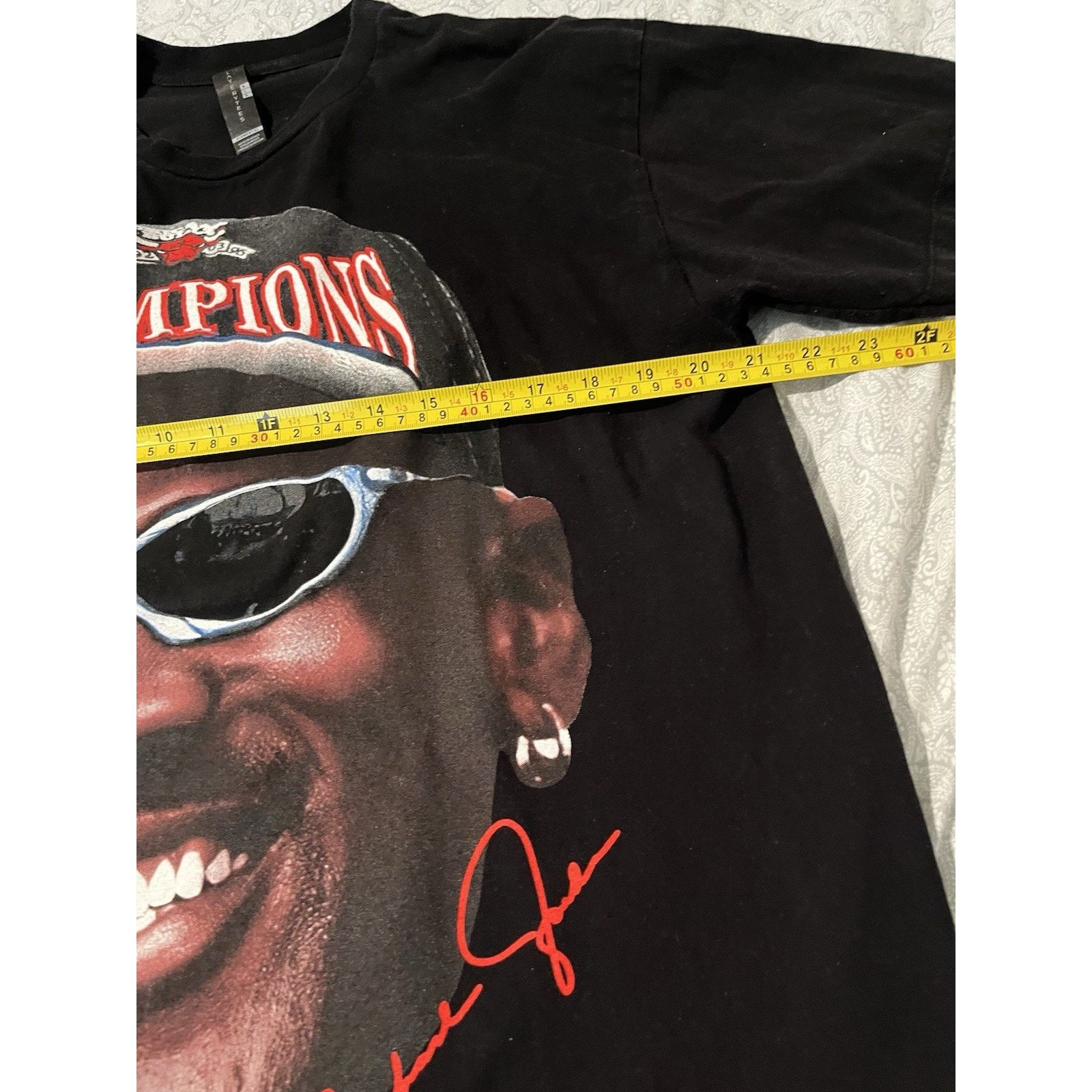 Other Michael Jordan Champions Graphic T Shirt Men's Large Bulls Size US L / EU 52-54 / 3 - 8 Thumbnail