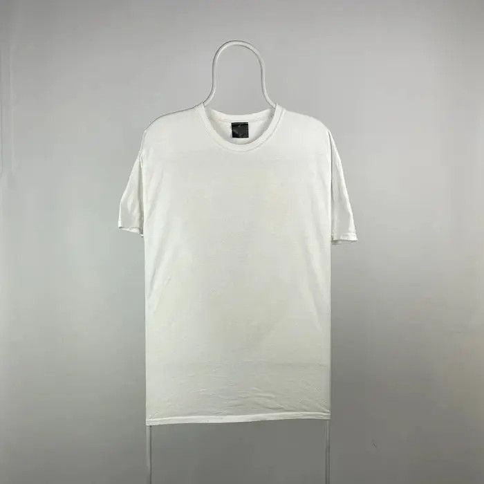 Band Tees Virgen De Gvadalupe T-shirt band tee Art size XLarge Size US XL / EU 56 / 4 - 4 Thumbnail