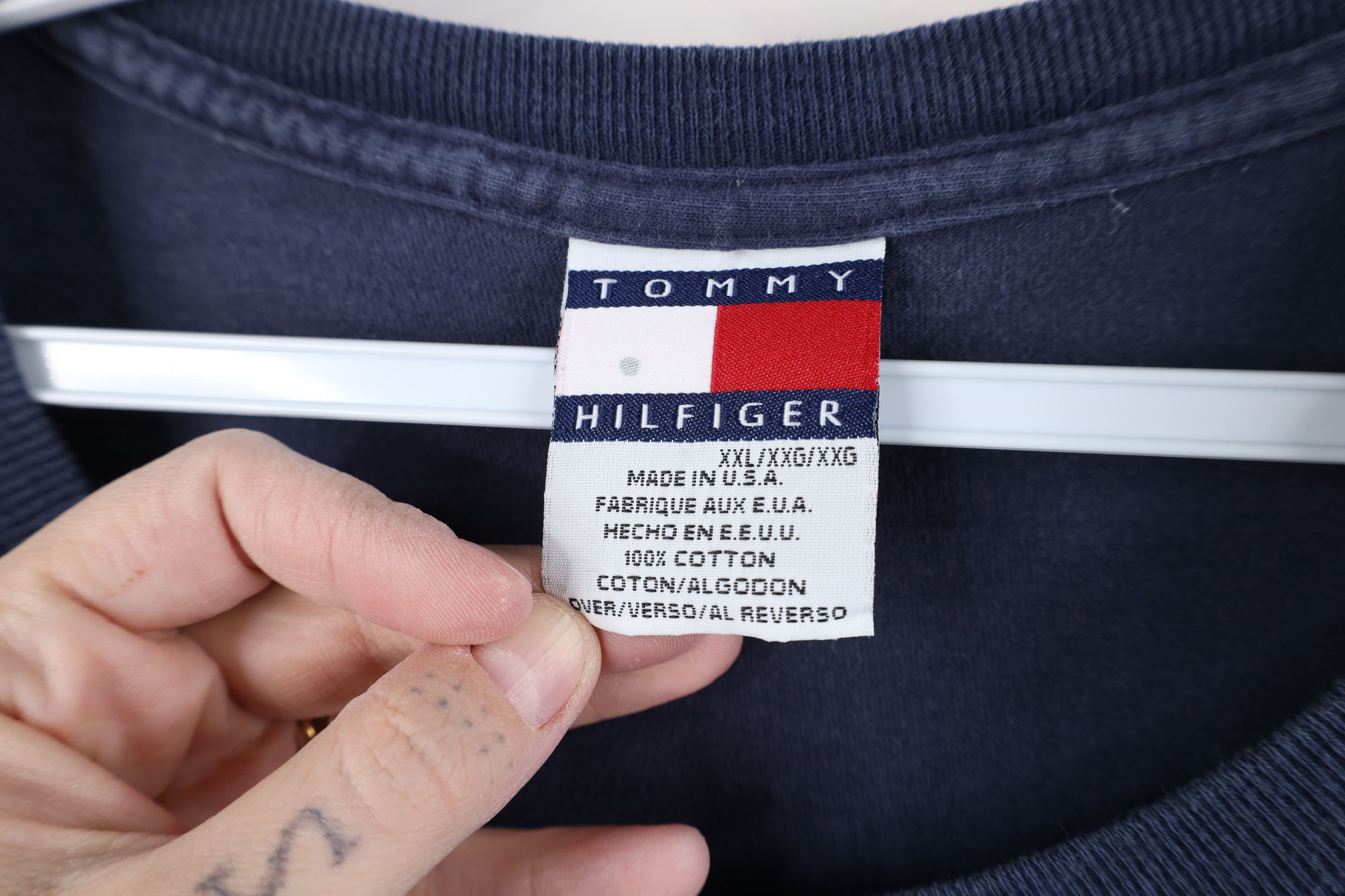 Tommy Hilfiger Vintage 90s Tommy Hilfiger Spell Varsity T-Shirt Blue USA Size US XXL / EU 58 / 5 - 5 Thumbnail