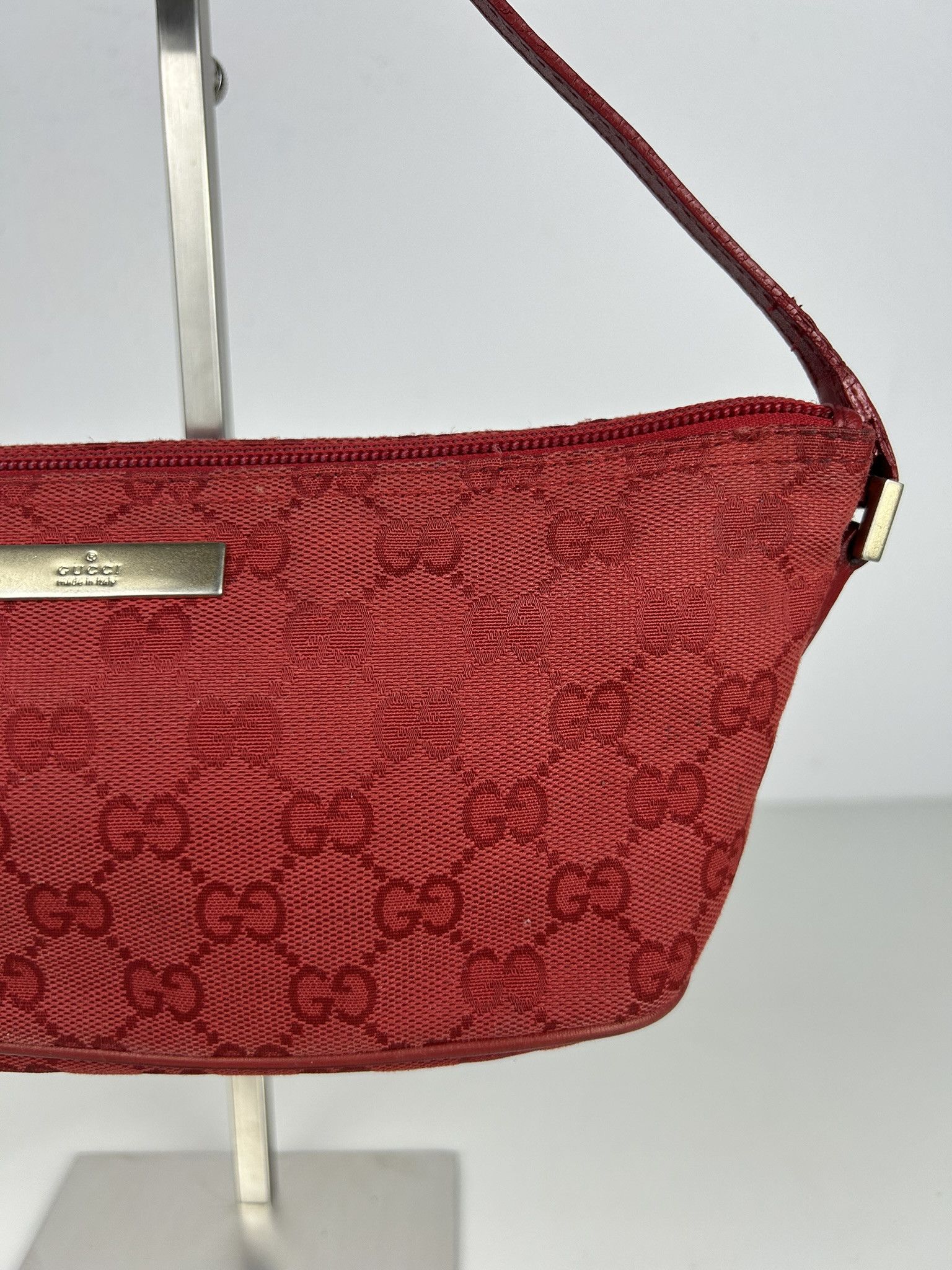 Gucci Vintage y2k gucci monogram canvas boat bag pochette Size ONE SIZE - 8 Thumbnail