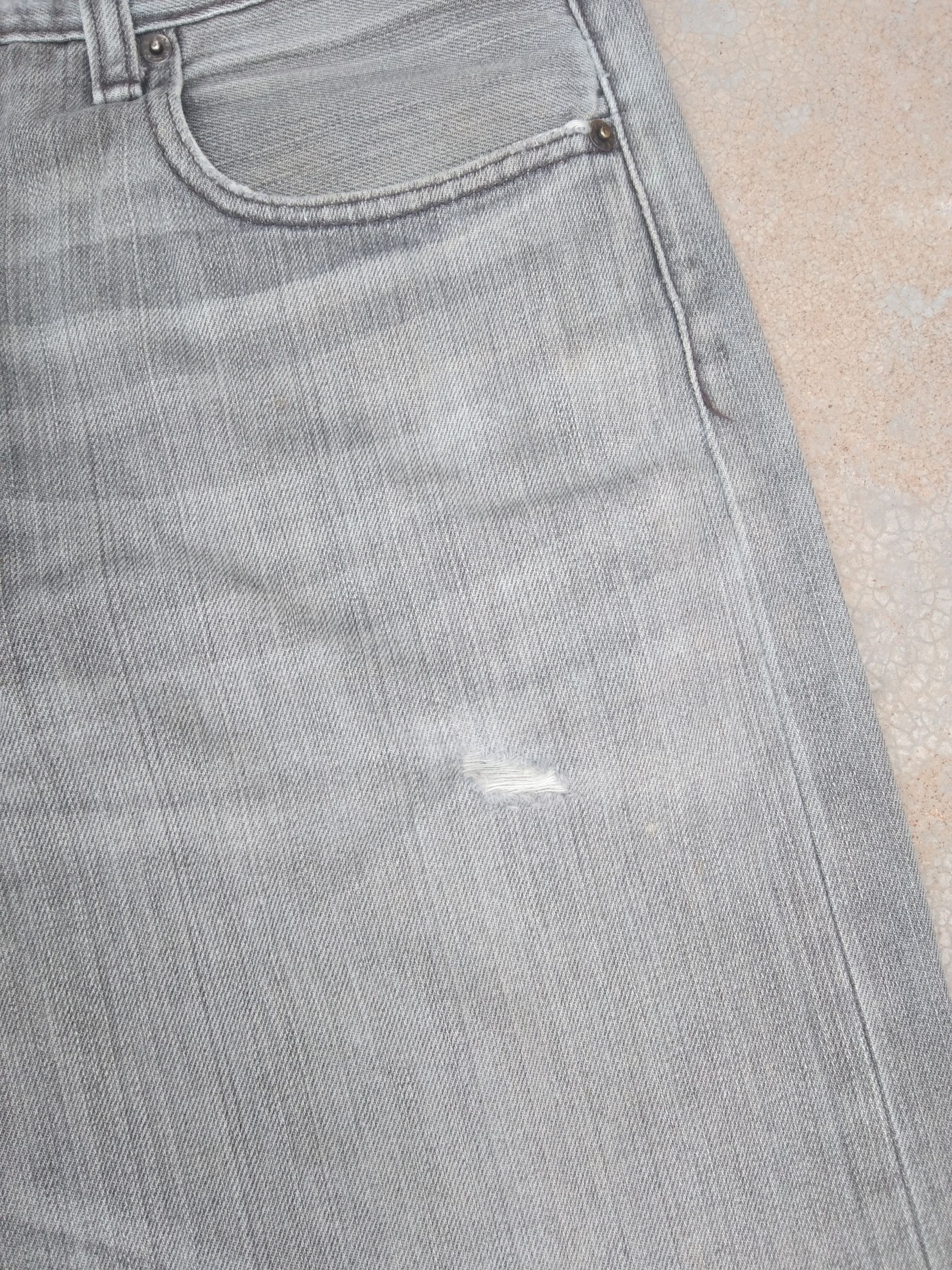 Levi's × Vintage Vintage Levis 501 Grey Straight Leg Distressed Jeans 36x32 Size US 38 / EU 54 - 8 Thumbnail