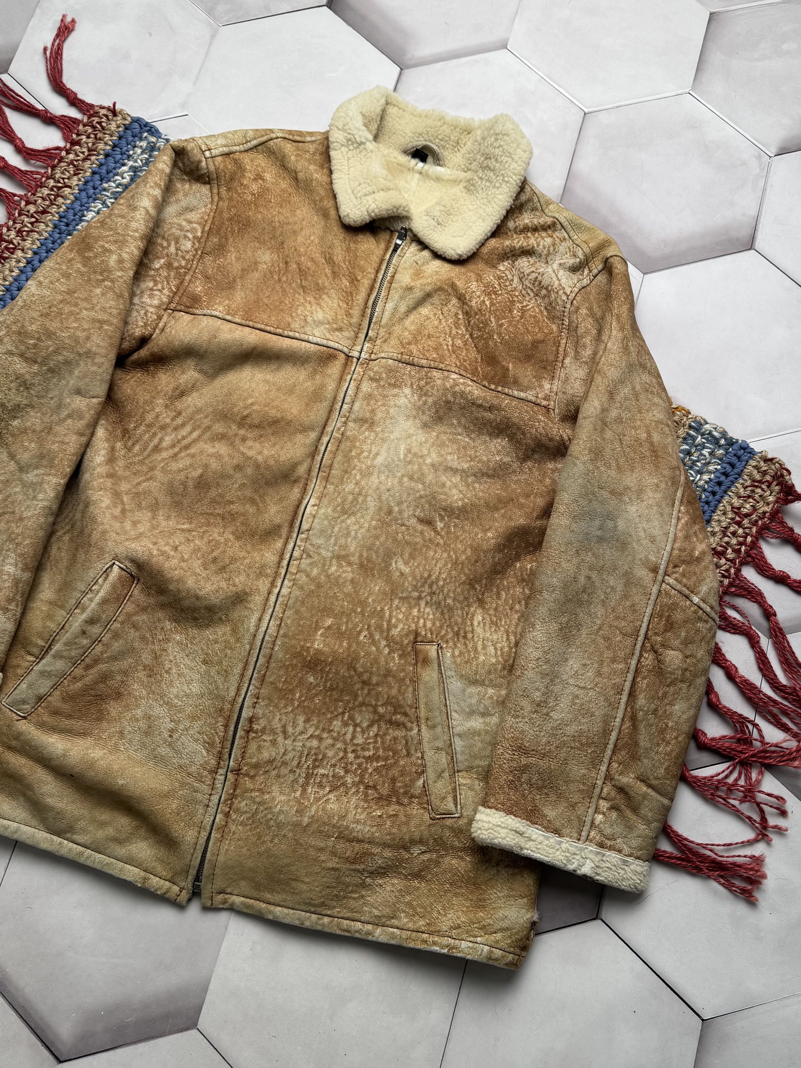 Japanese Brand Vintage Real Sheepskin Faded Jacket (E4) Size US M / EU 48-50 / 2 - 3 Thumbnail