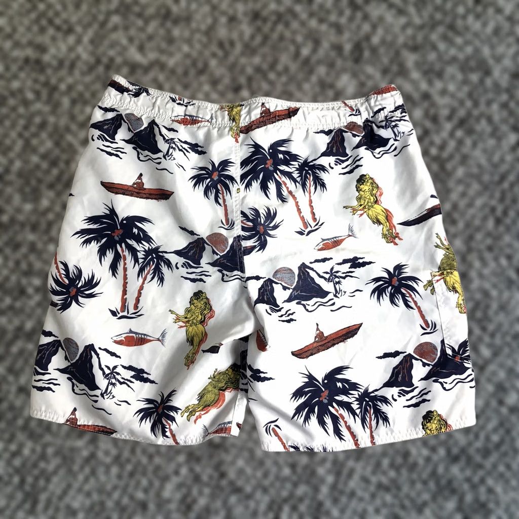 Bass Pro Shops Bass Pro Shops Men's Trunks Size 38 Hawaiian Beach Themed Swim Bottoms Multi-Color XLarge Waist 38 Mens Size US 38 / EU 54 - 1 Thumbnail