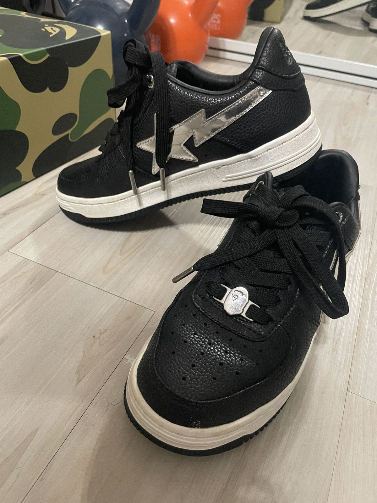 Bape GOAT Exclusive Bapesta Size US 6 / EU 39 - 4 Thumbnail