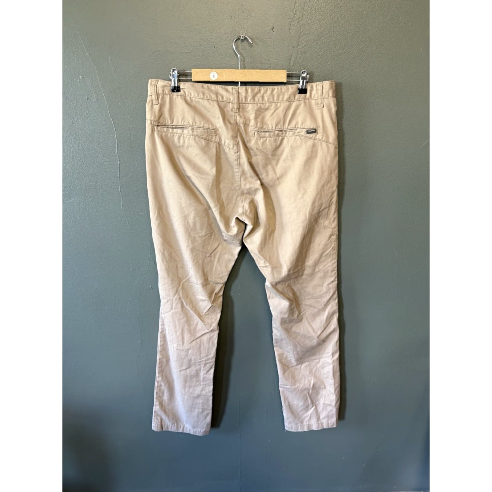 Volcom Volcom Mens Khaki Chino Pants Straight Leg Size 36 Beige 31in Inseam Men Pants Regular Style Chino Size US 36 / EU 52 - 2 Thumbnail