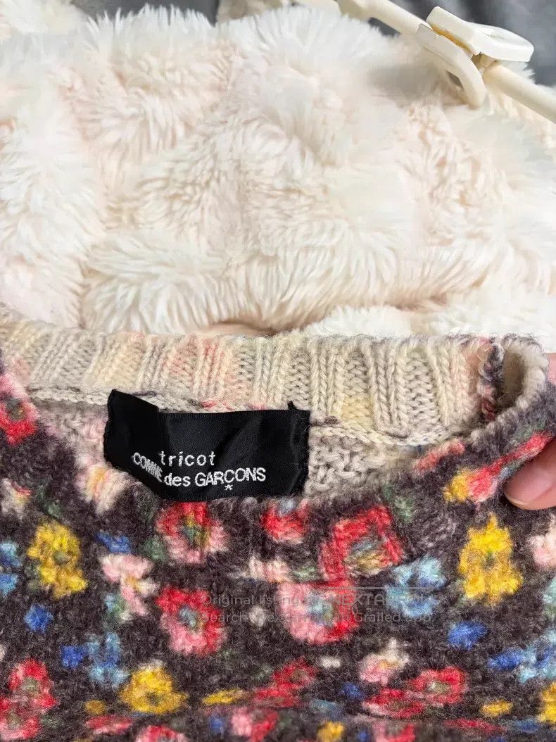 Comme des Garcons Comme Des Garcons one-size-fits-all Colorful Floral Knit Sw Size S / US 4 / IT 40 - 6 Thumbnail