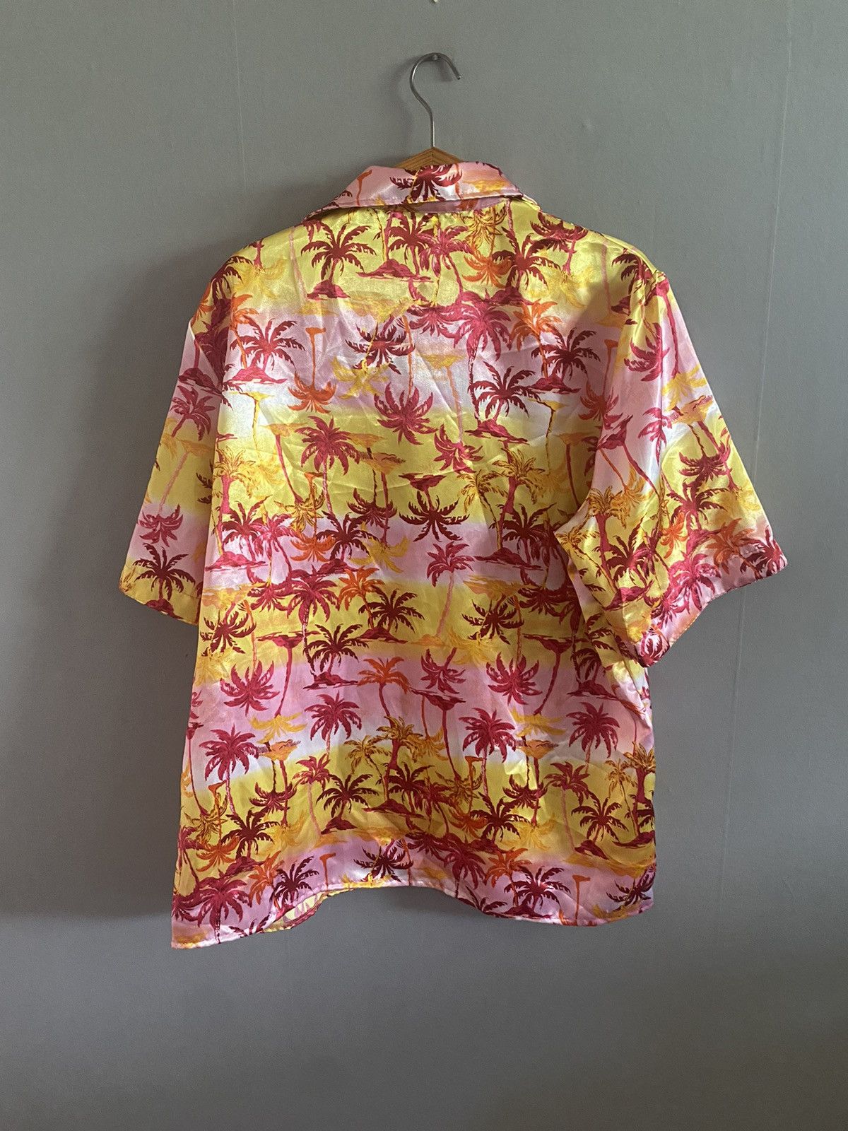 Vintage Vintage crazy Hawaiian shirts Size US L / EU 52-54 / 3 - 5 Thumbnail