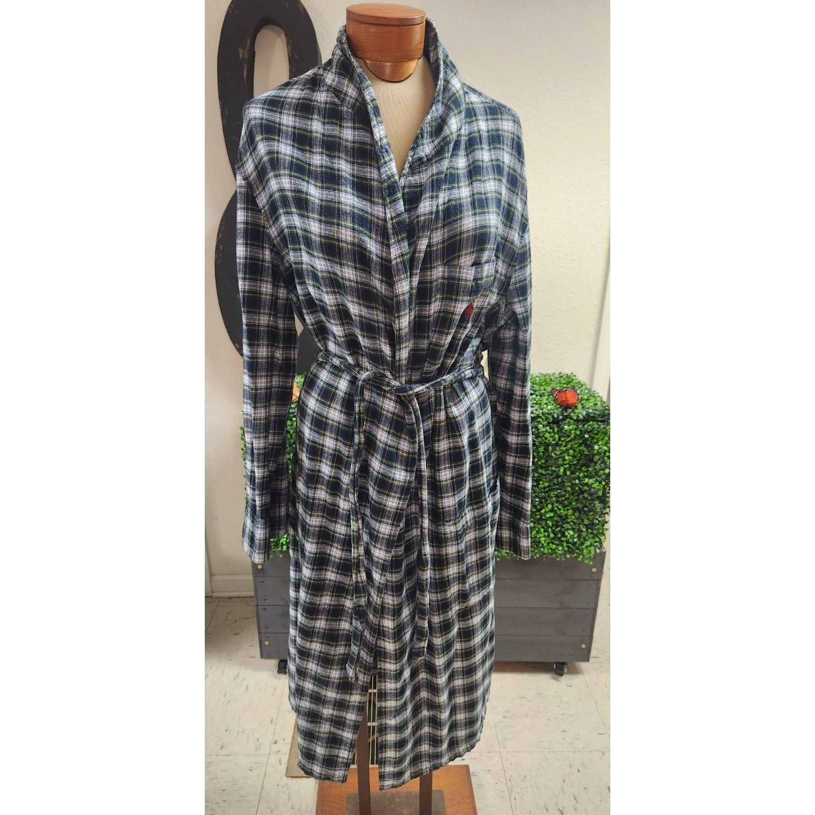 Polo Ralph Lauren Polo Ralph Lauren Men's Tartan Plaid Cotton Flannel Robe S/M Size ONE SIZE - 1 Thumbnail
