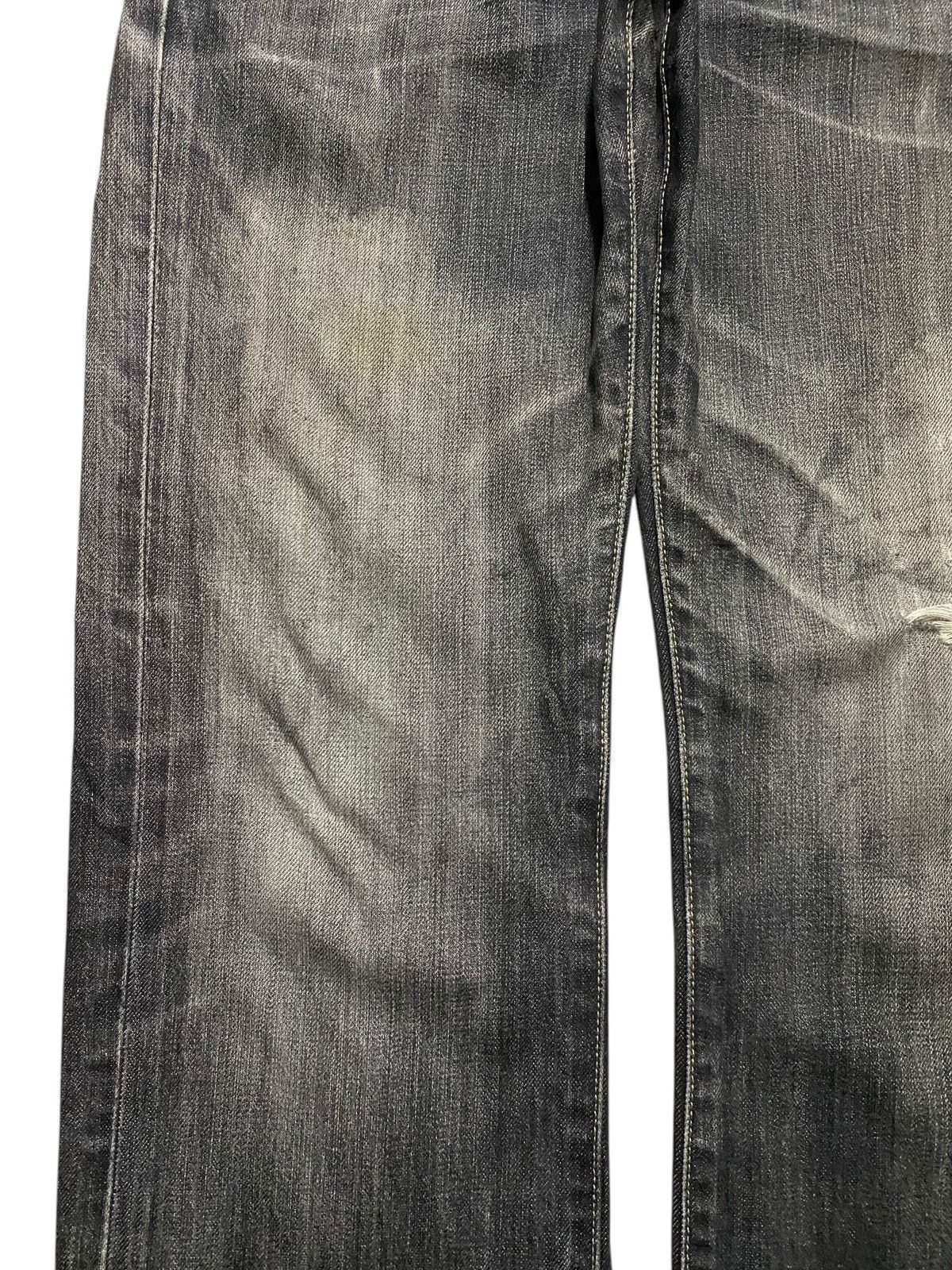 Jun Takahashi Black Denim Japanese Brand Uniqlo Jeans Faded Distressed Size US 32 / EU 48 - 7 Thumbnail