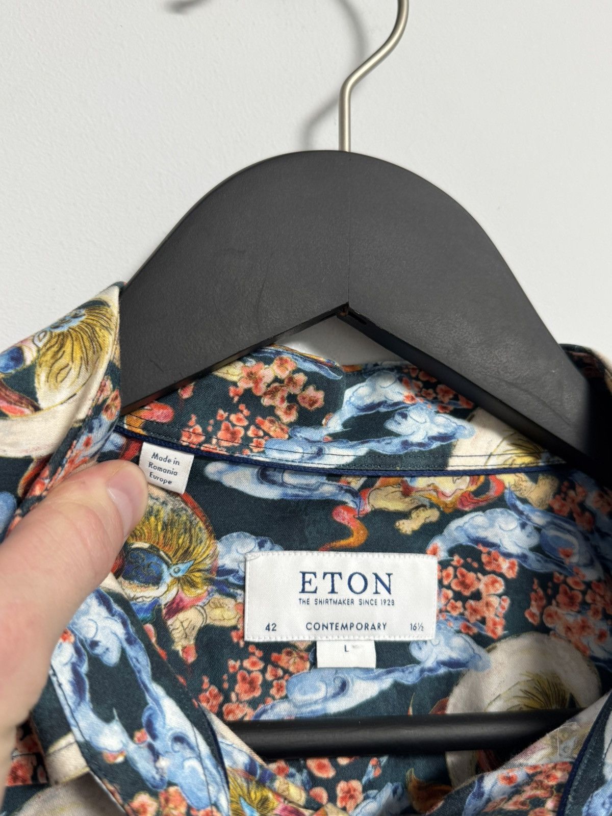 Eton Eton Mens AOP Gin Japanese Style Signature Twill Button Size US L / EU 52-54 / 3 - 12 Thumbnail
