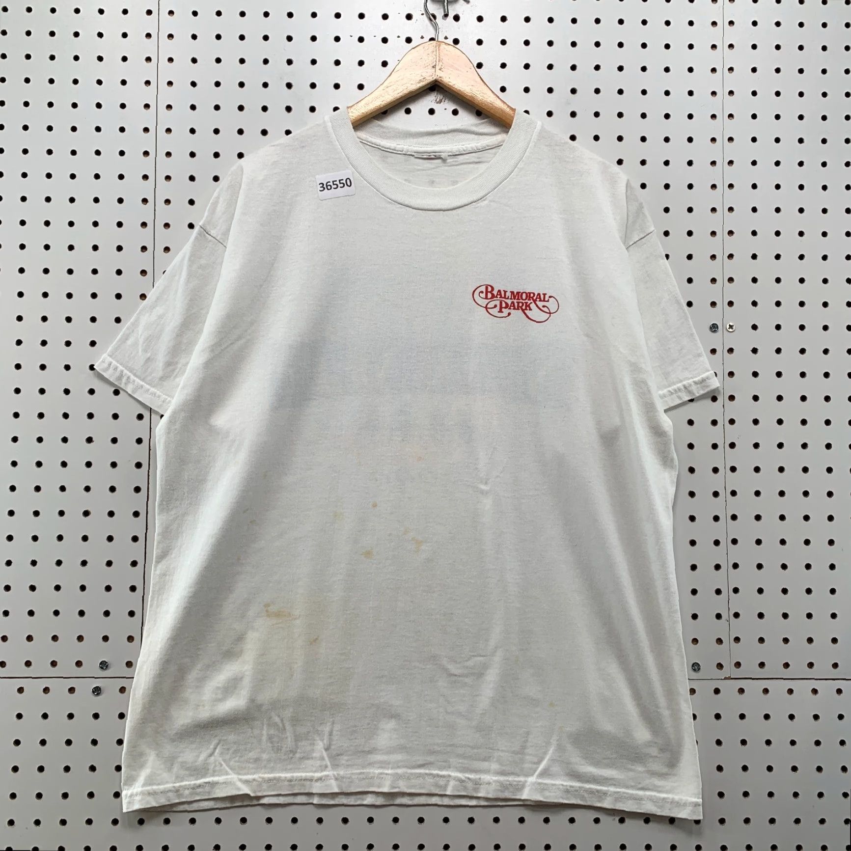 Gildan VINTAGE Y2K Gildan Balmoral Park Summer Night Horse Graphic Shirt Mens Large White Size US L / EU 52-54 / 3 - 2 Thumbnail