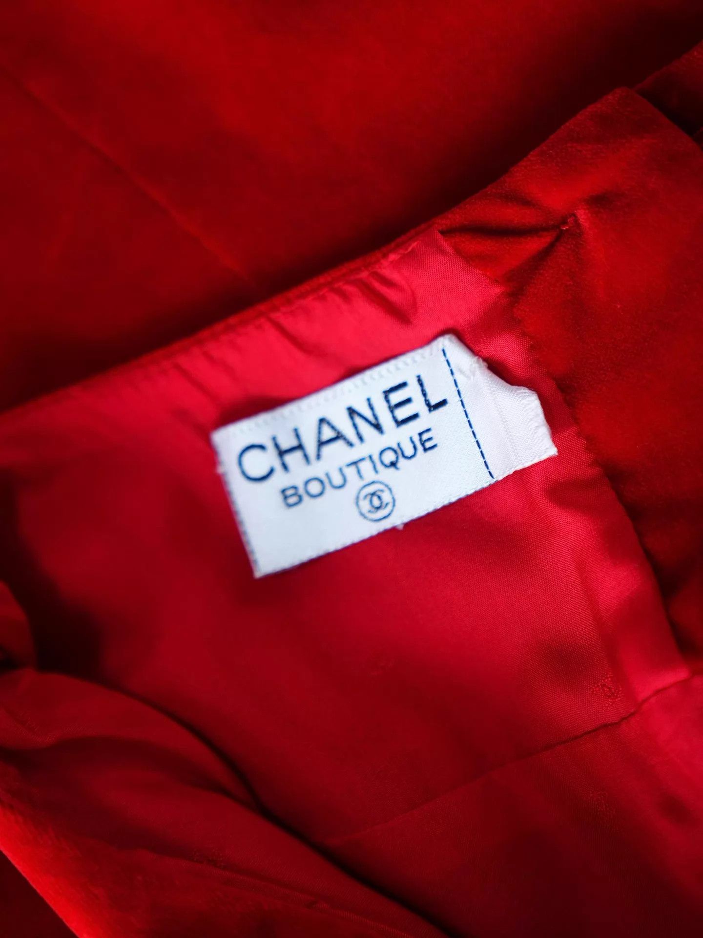 Chanel Chanel 1991 FW Dark Red Velvet Chain Gold-Tone Skirt S-M Size 26" / US 2 / IT 38 - 7 Thumbnail