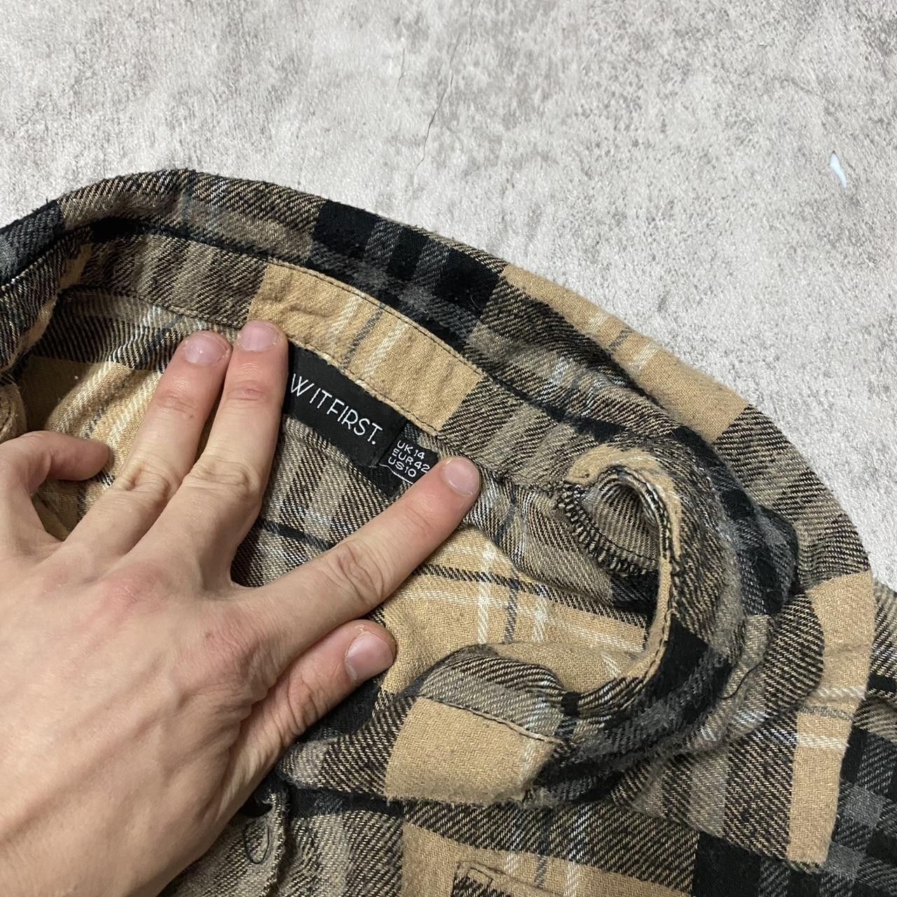 Other Tan and black flannel shirt with a relaxed fit #flannel Size US XS / EU 42 / 0 - 3 Thumbnail