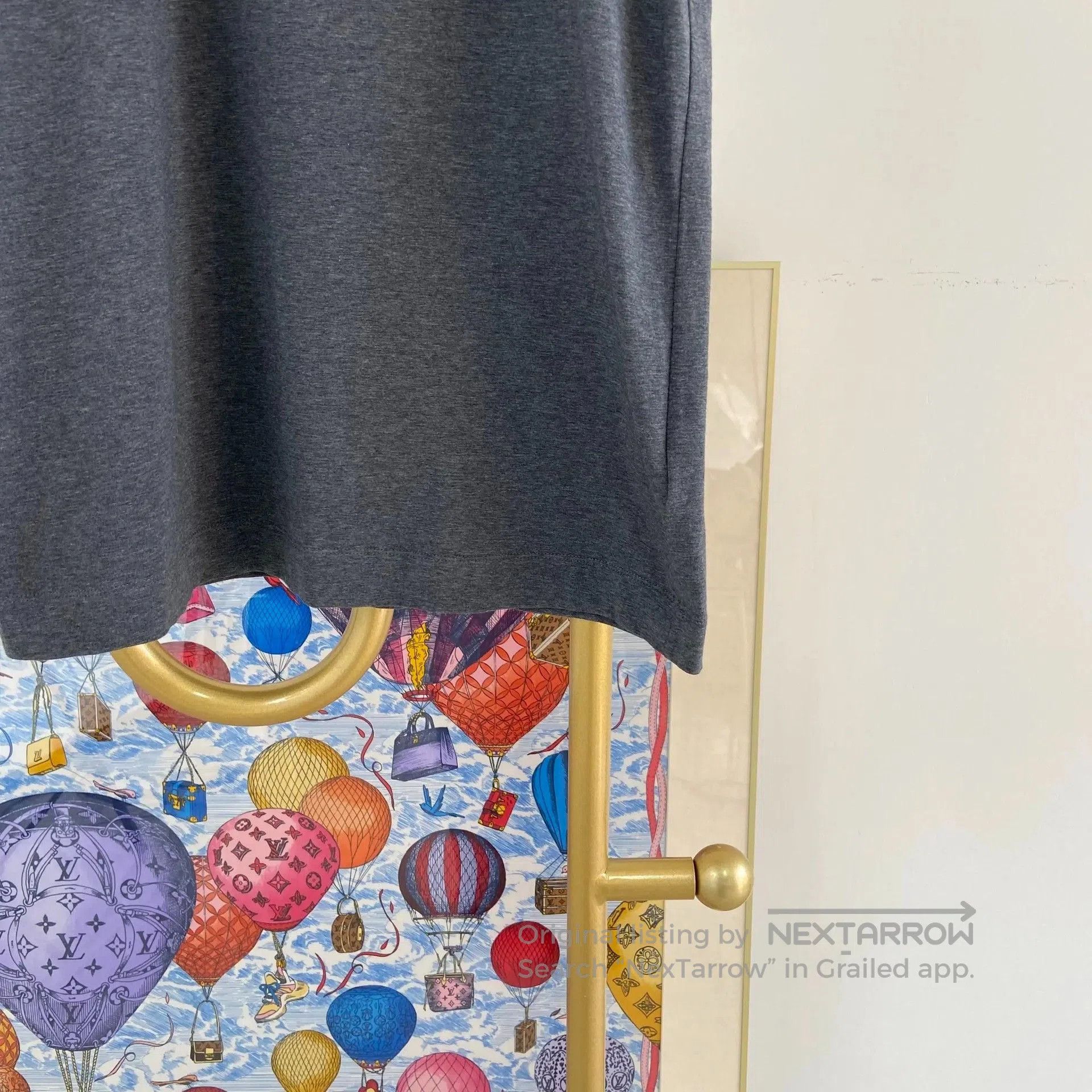 Brunello Cucinelli Brunello Cucinelli Gray Beaded T-shirt XS. Size XS / US 0-2 / IT 36-38 - 4 Thumbnail