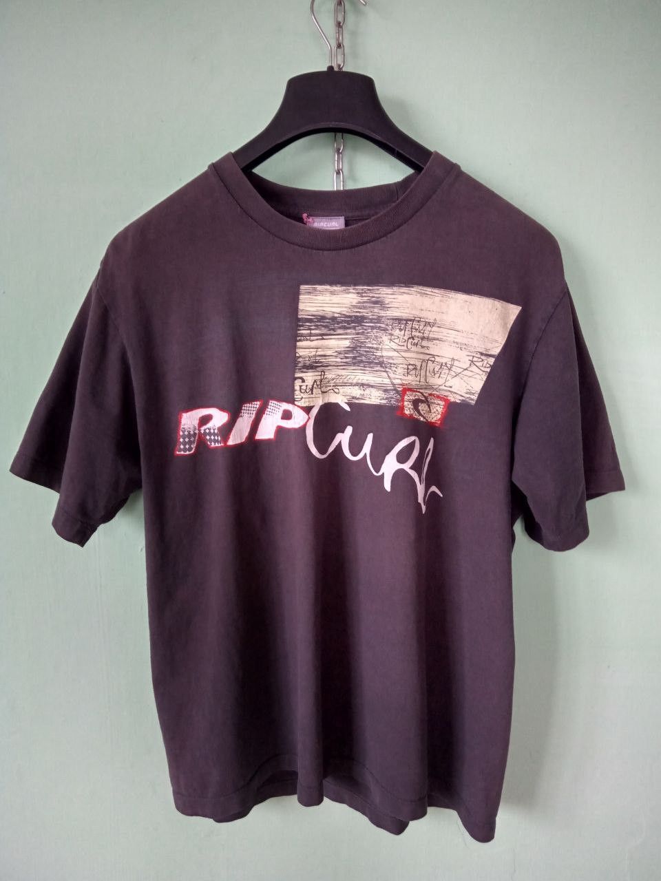 Ripcurl Rip Curl 1990s Vintage Faded Surfing Rare T-shirt Y2K Size US XL / EU 56 / 4 - 1 Thumbnail