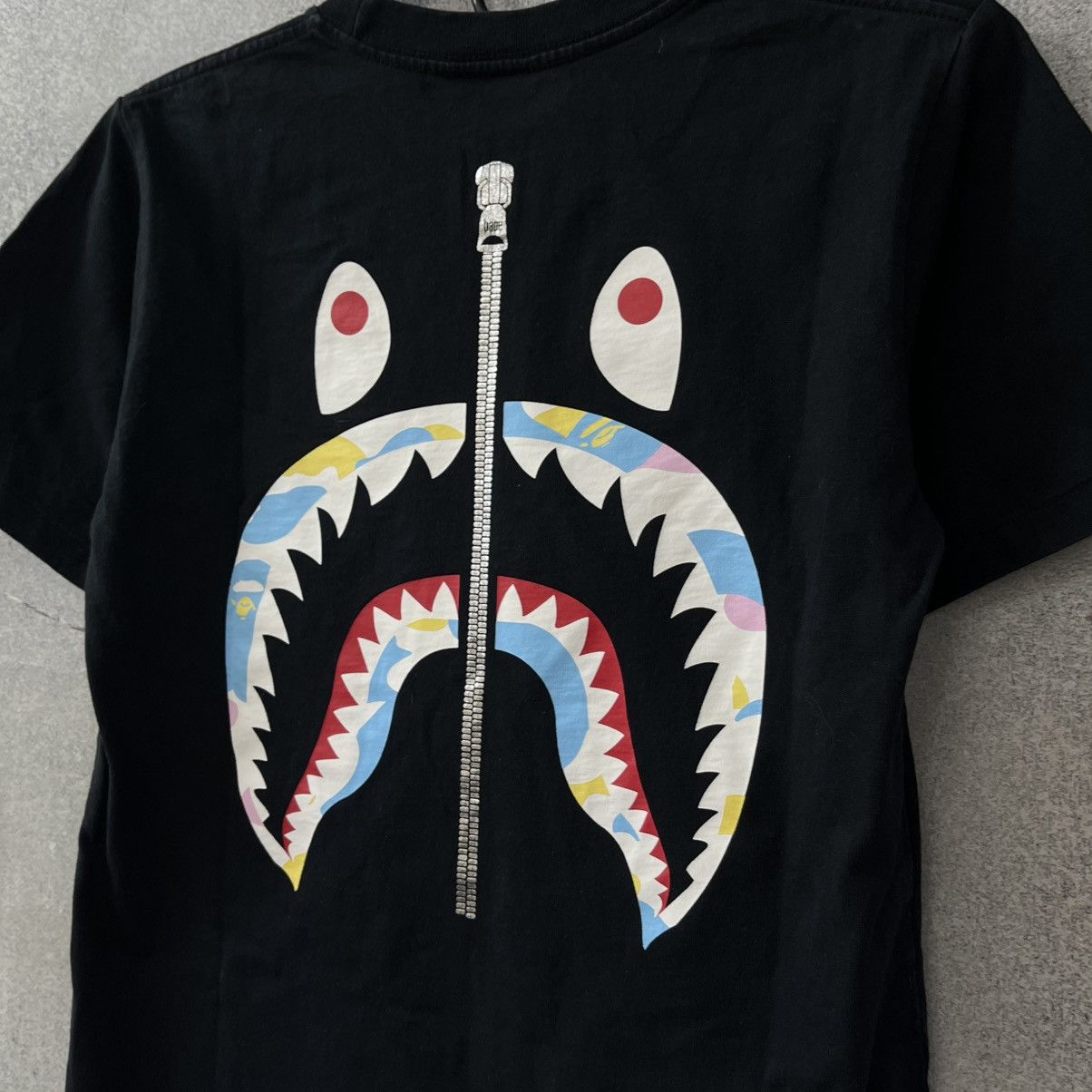 Bape Bape T-Shirt big logo Shark Black Size XS / US 0-2 / IT 36-38 - 2 Thumbnail