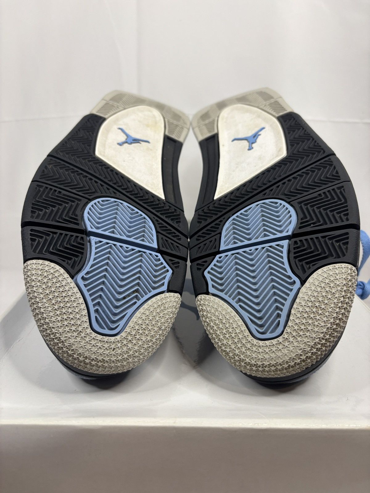Nike Size 13 - Jordan 4 Retro Mid University Blue - OG ALL!!! Size US 13 / EU 46 - 9 Thumbnail