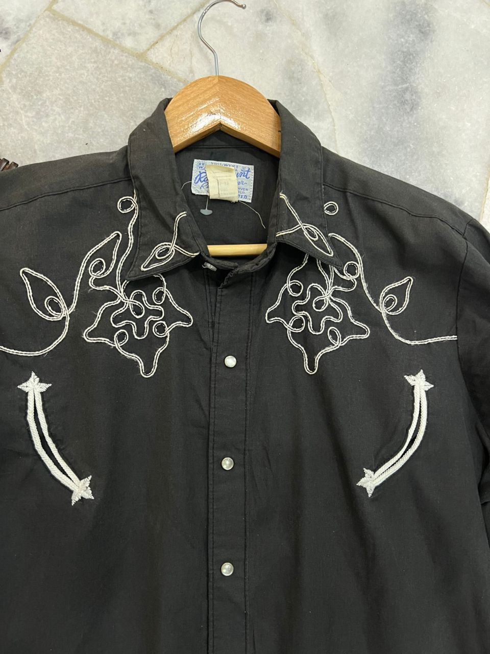 Rockmount Ranch Wear Rockmount Ranch Wear Embroidered shirt Size US M / EU 48-50 / 2 - 4 Thumbnail