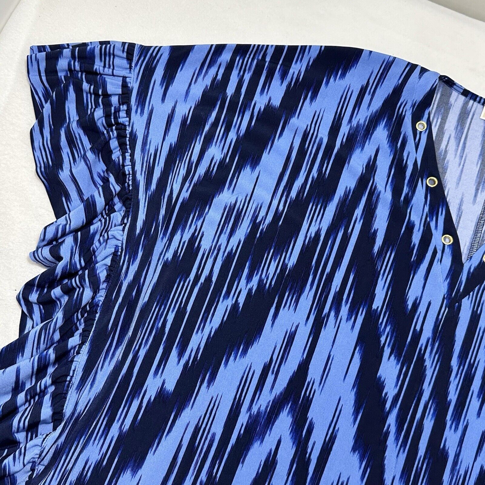 Michael Kors Michael Kors Large Blue V-Neck Blouse Kaftan Top Eyelet Size L / US 10 / IT 46 - 4 Thumbnail