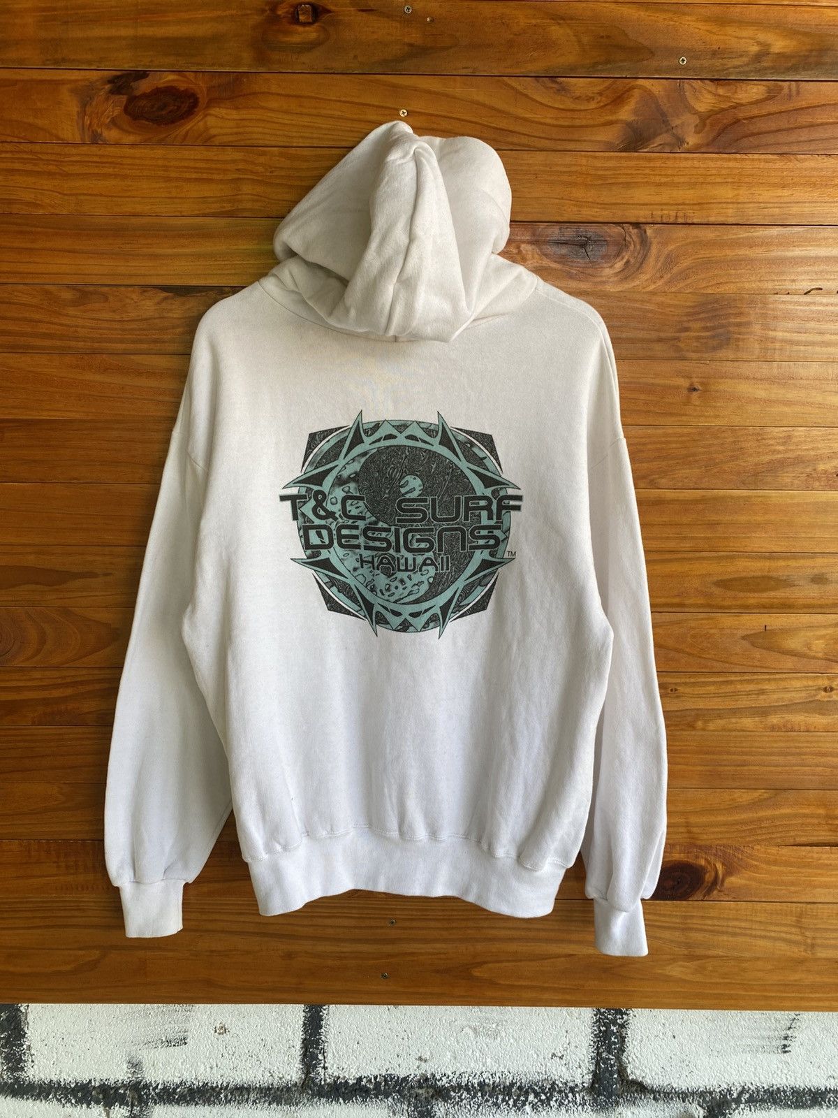 Vintage Vintage T&C Surf Designs Hawaii Hoodie Made in USA - White Size US L / EU 52-54 / 3 - 9 Thumbnail