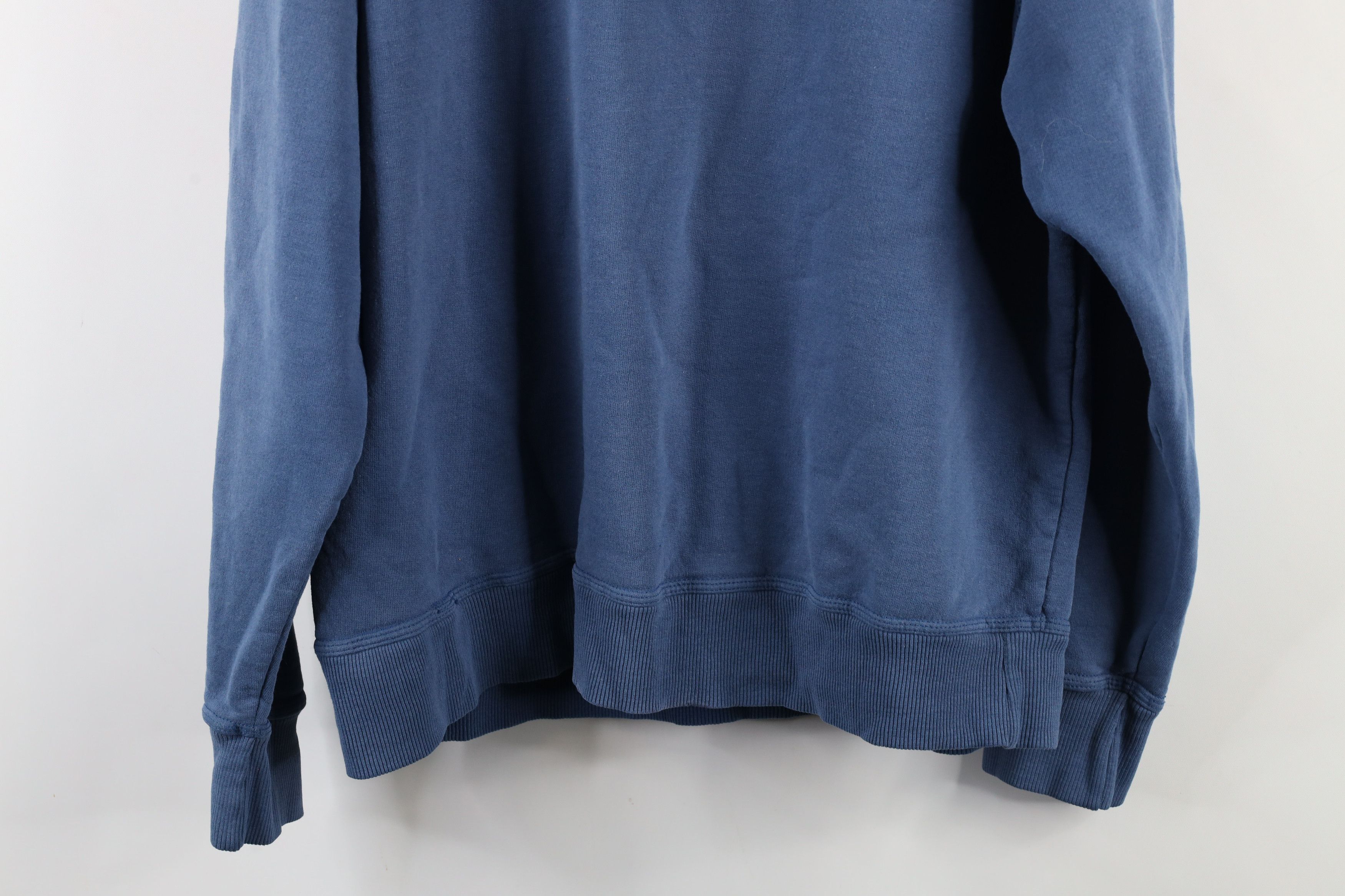 Champion × Vintage Vintage Champion Monochrome Crewneck Sweatshirt Blue Size US XL / EU 56 / 4 - 12 Thumbnail