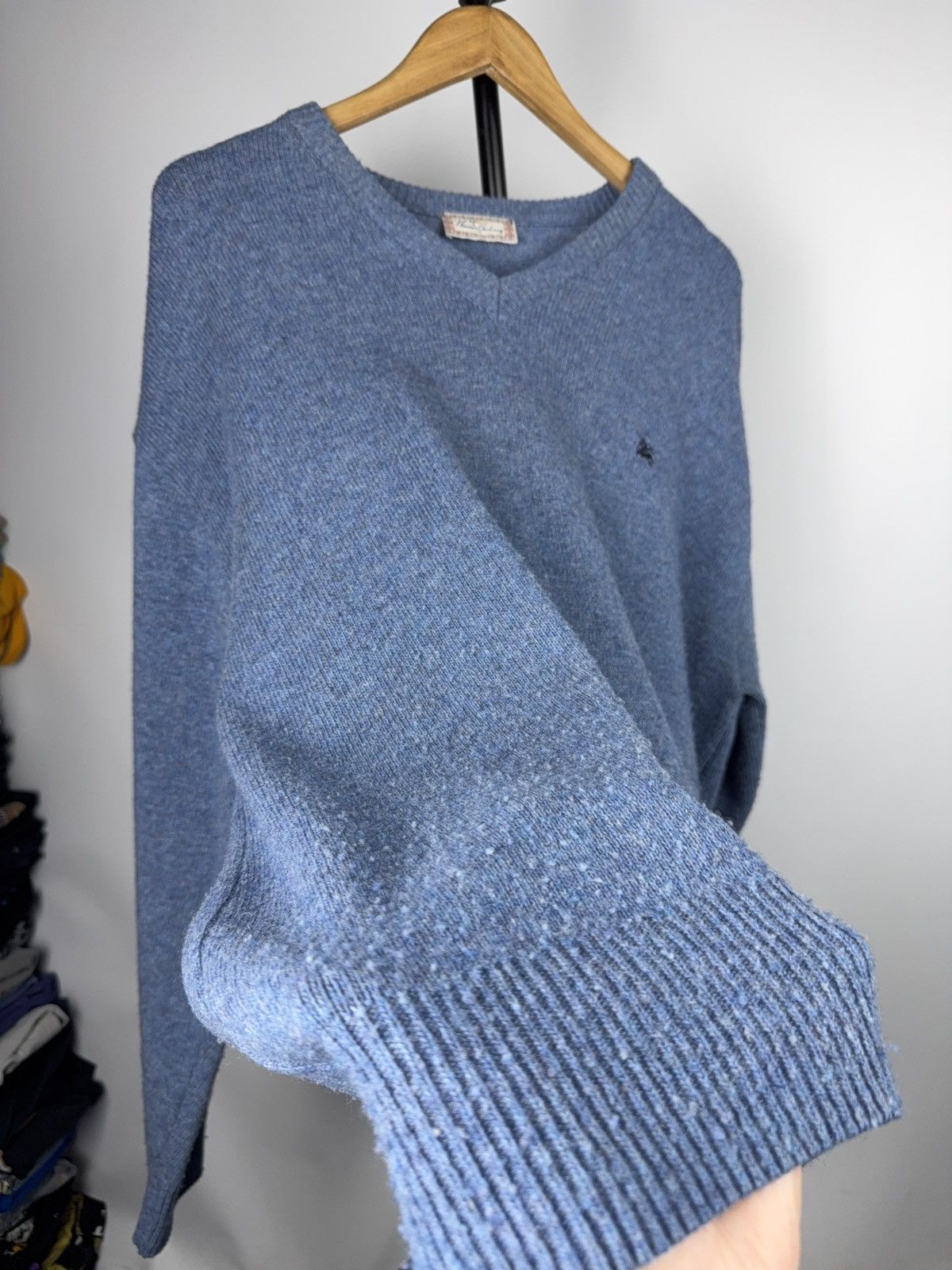 Burberry Retro 90s Thomas Burberry Blue V-Neck Wool Sweater Vintage Size US XL / EU 56 / 4 - 9 Thumbnail
