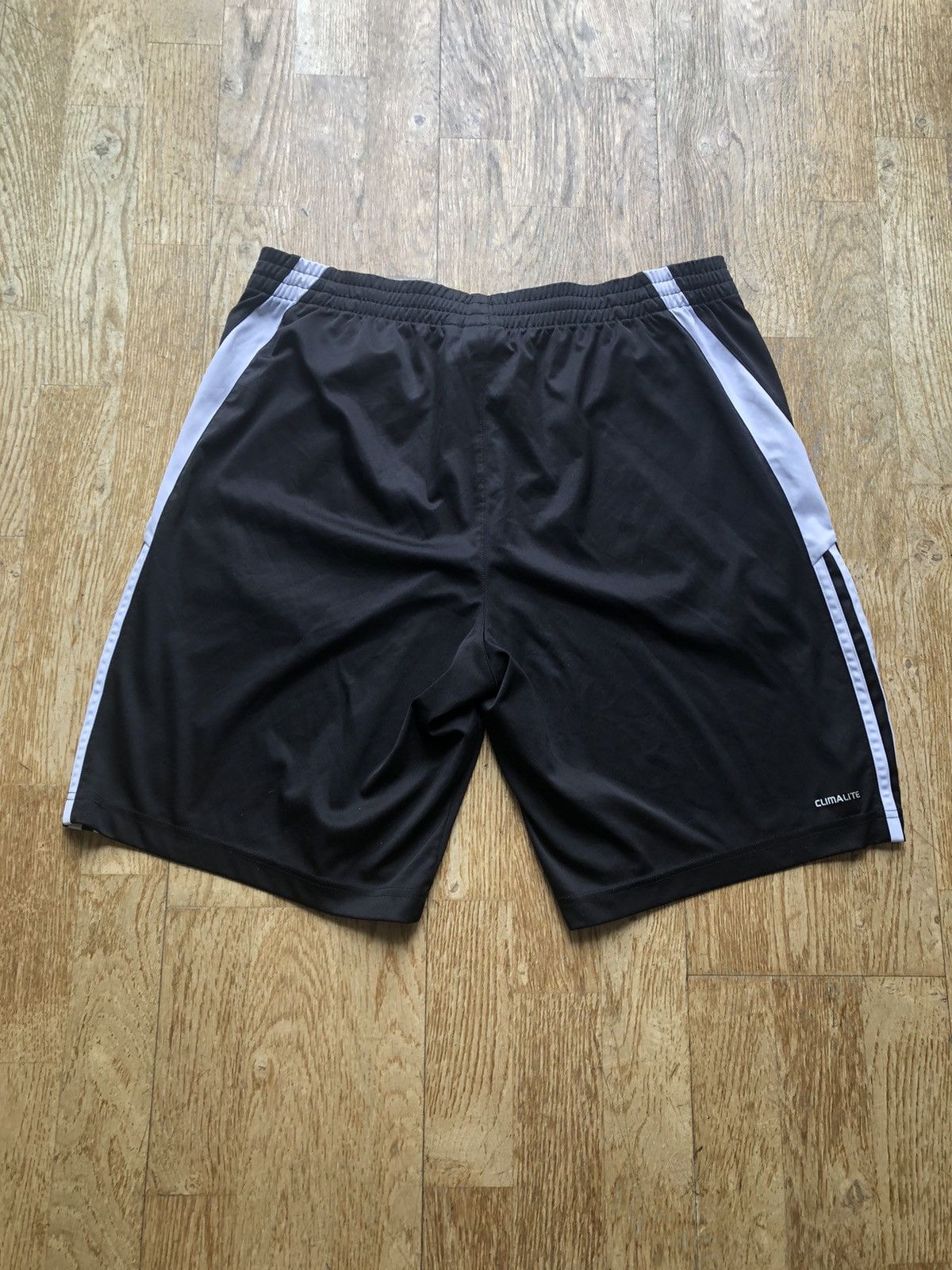 Adidas ADIDAS CLASSIC CLIMALITE SPORT RUNNING SHORTS Size US 35 - 2 Thumbnail
