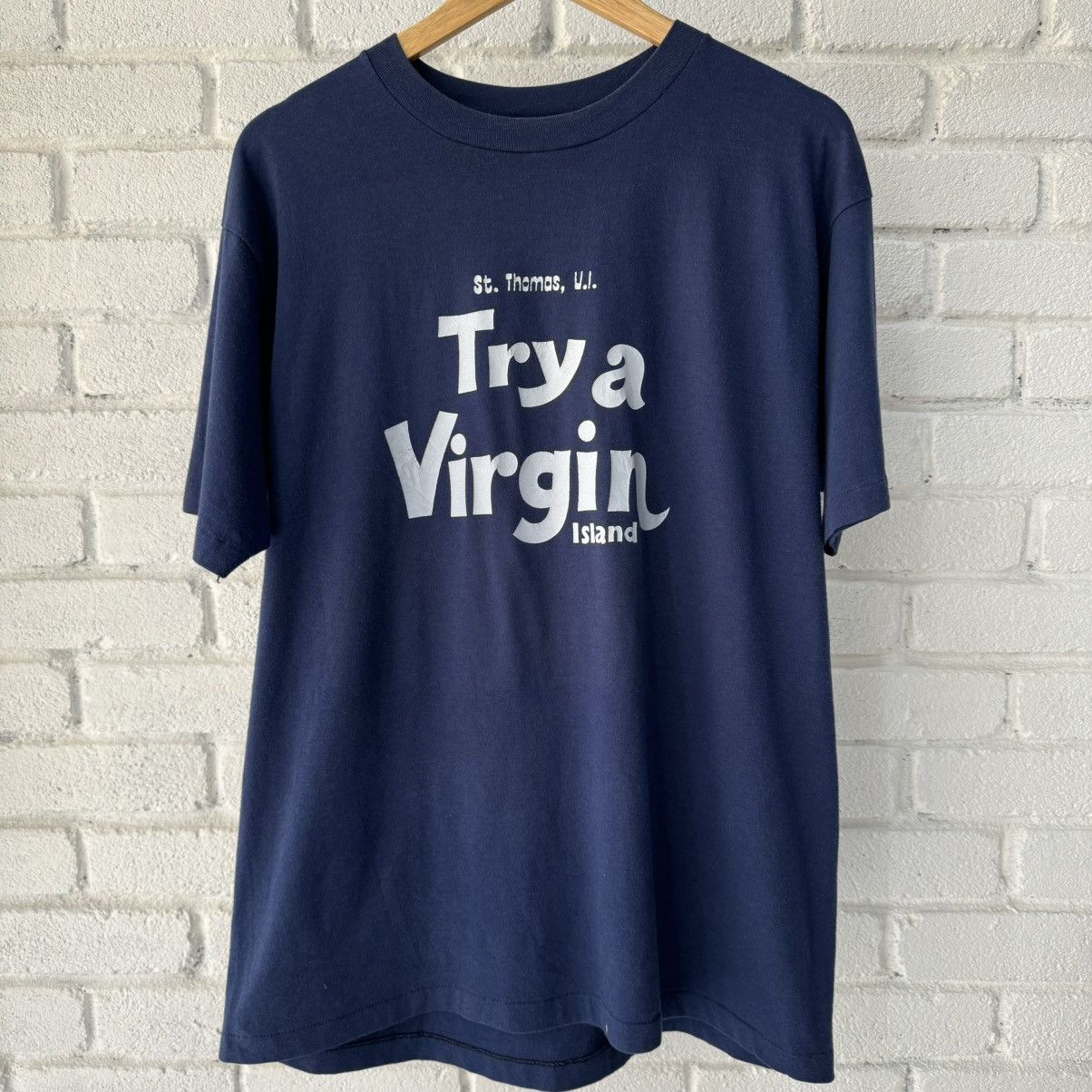 Vintage 80’s Virgin Island Tee Size US XL / EU 56 / 4 - 1 Thumbnail