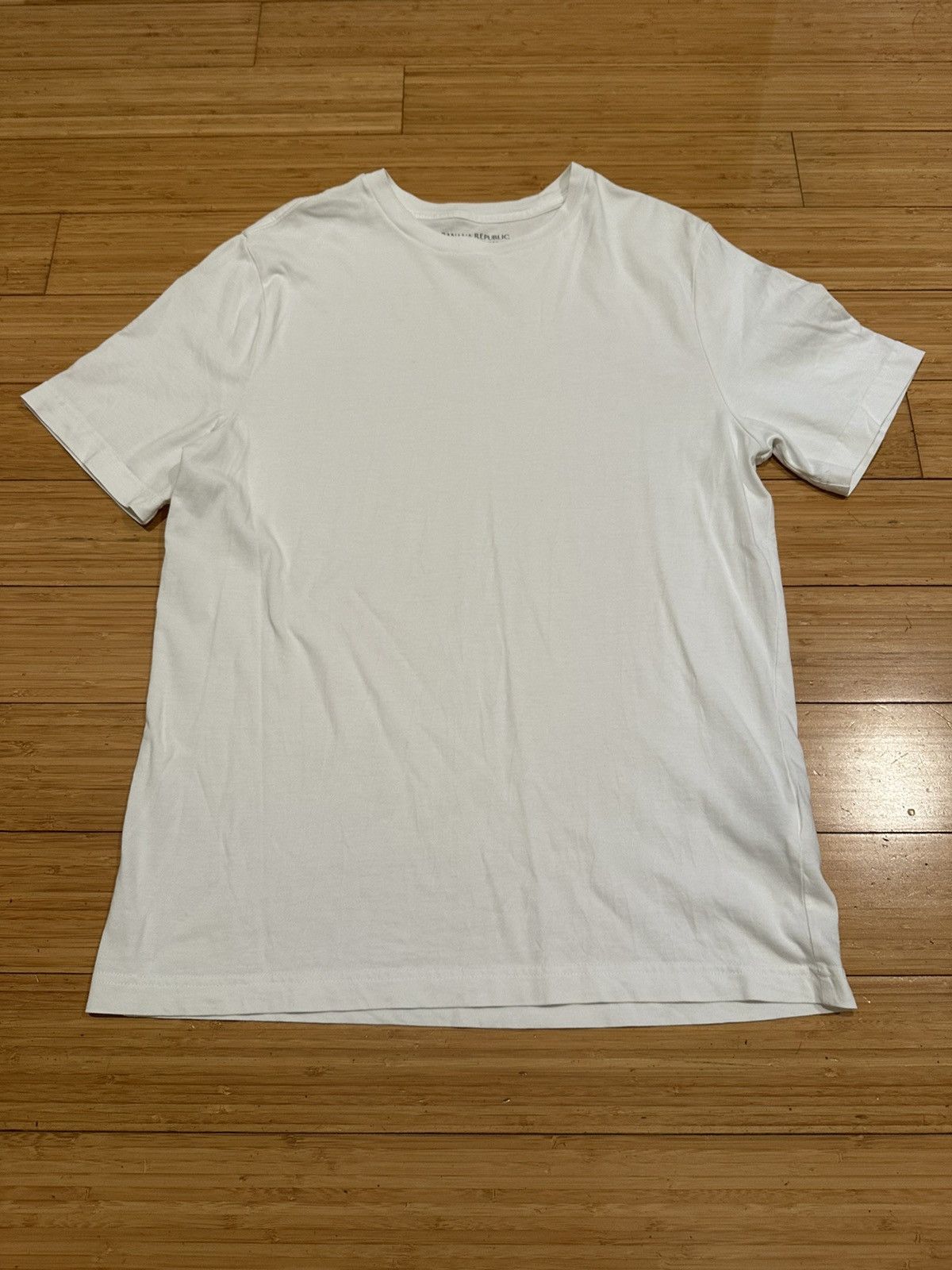 Banana Republic BANANA REPUBLIC AUTHENTIC SUPIMA® T-SHIRT Size Medium Tall Size US M / EU 48-50 / 2 - 1 Thumbnail