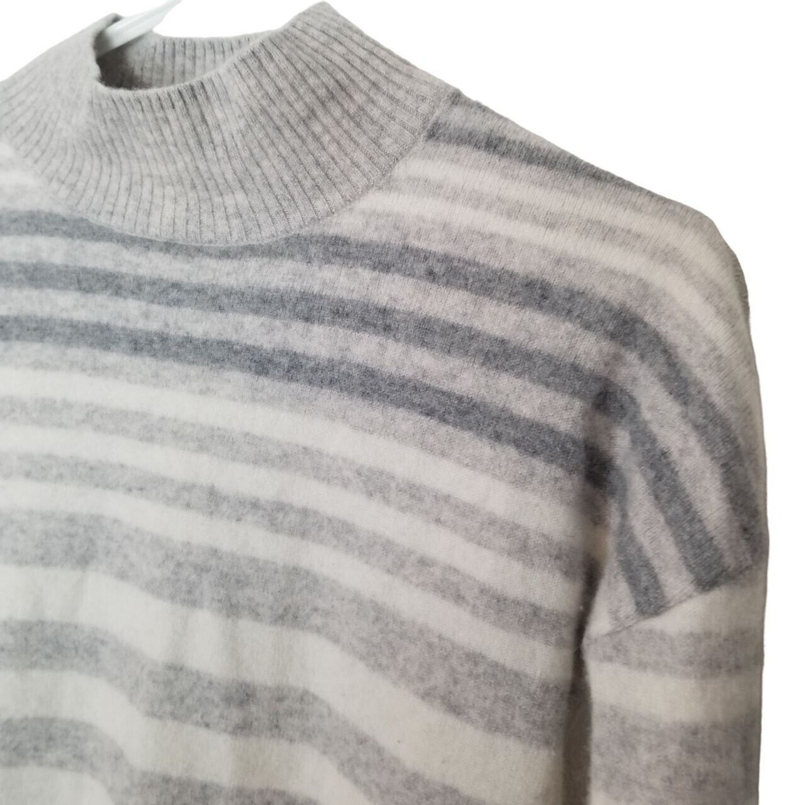 Max Pittion Max Studio Womens Striped Cashmere Sweater S Quiet Luxury Size S / US 4 / IT 40 - 5 Thumbnail