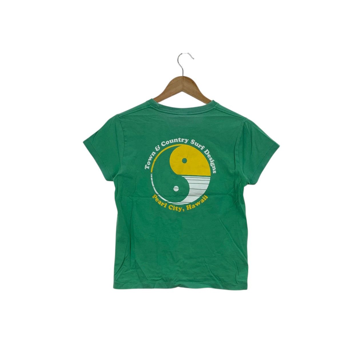 Vintage Vintage TOWN COUNTRY T&C Surf Designs Tee Shirt Top Ying Size S / US 4 / IT 40 - 1 Thumbnail