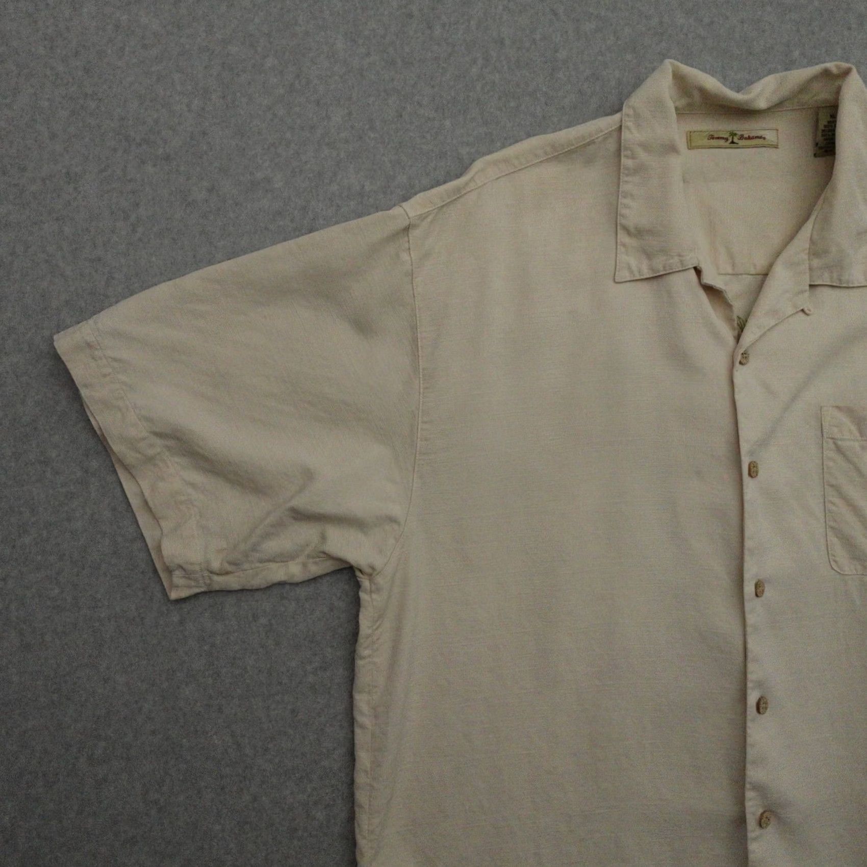 Tommy Bahama TOMMY BAHAMA Shirt Mens XL Beige Silk Hawaiian Camp Off The Deep End 29x23 Size US XL / EU 56 / 4 - 6 Thumbnail